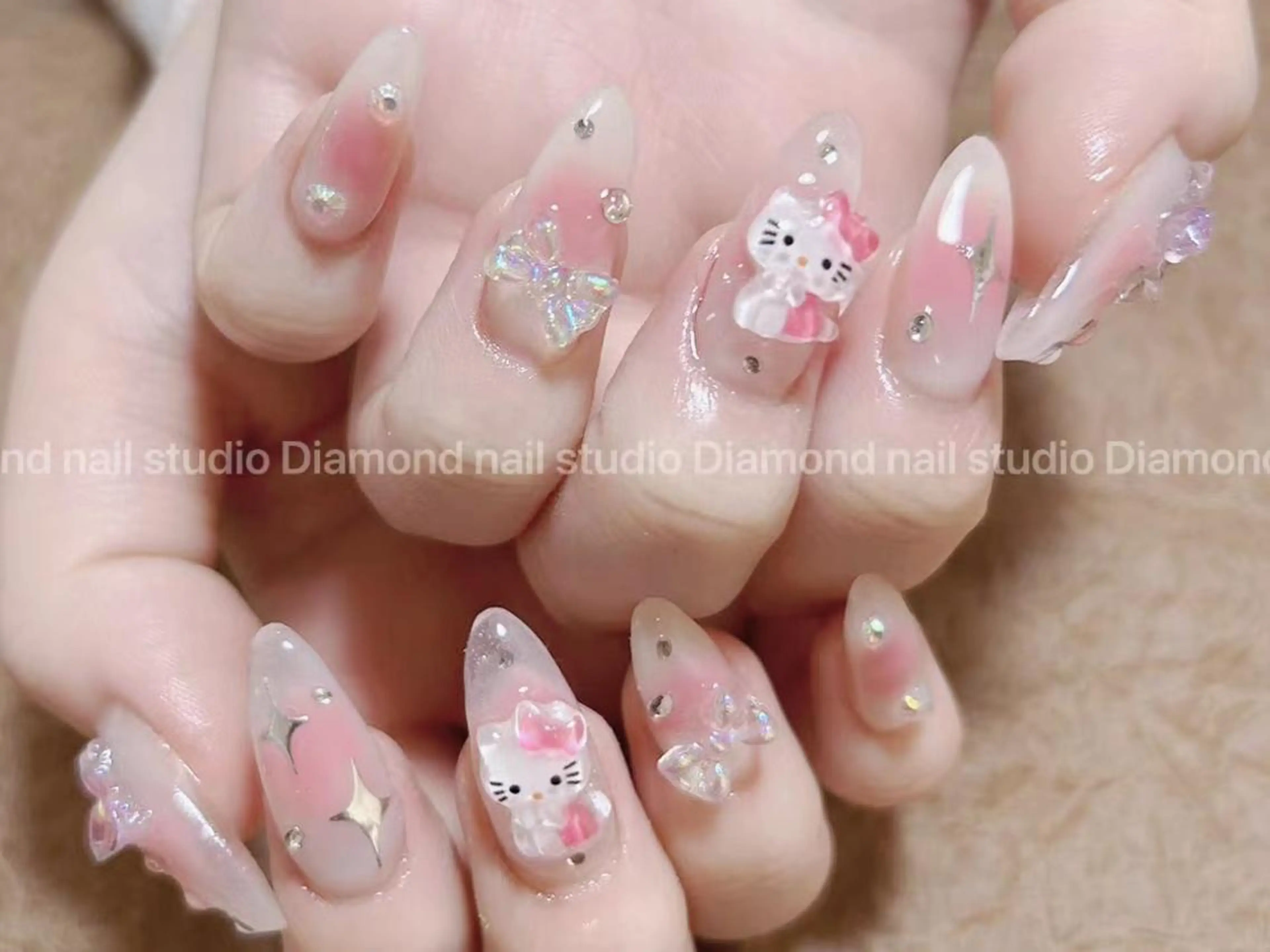 ネイル ハンドネイル ハンドケア Diamond 🚢のネイルデザイン