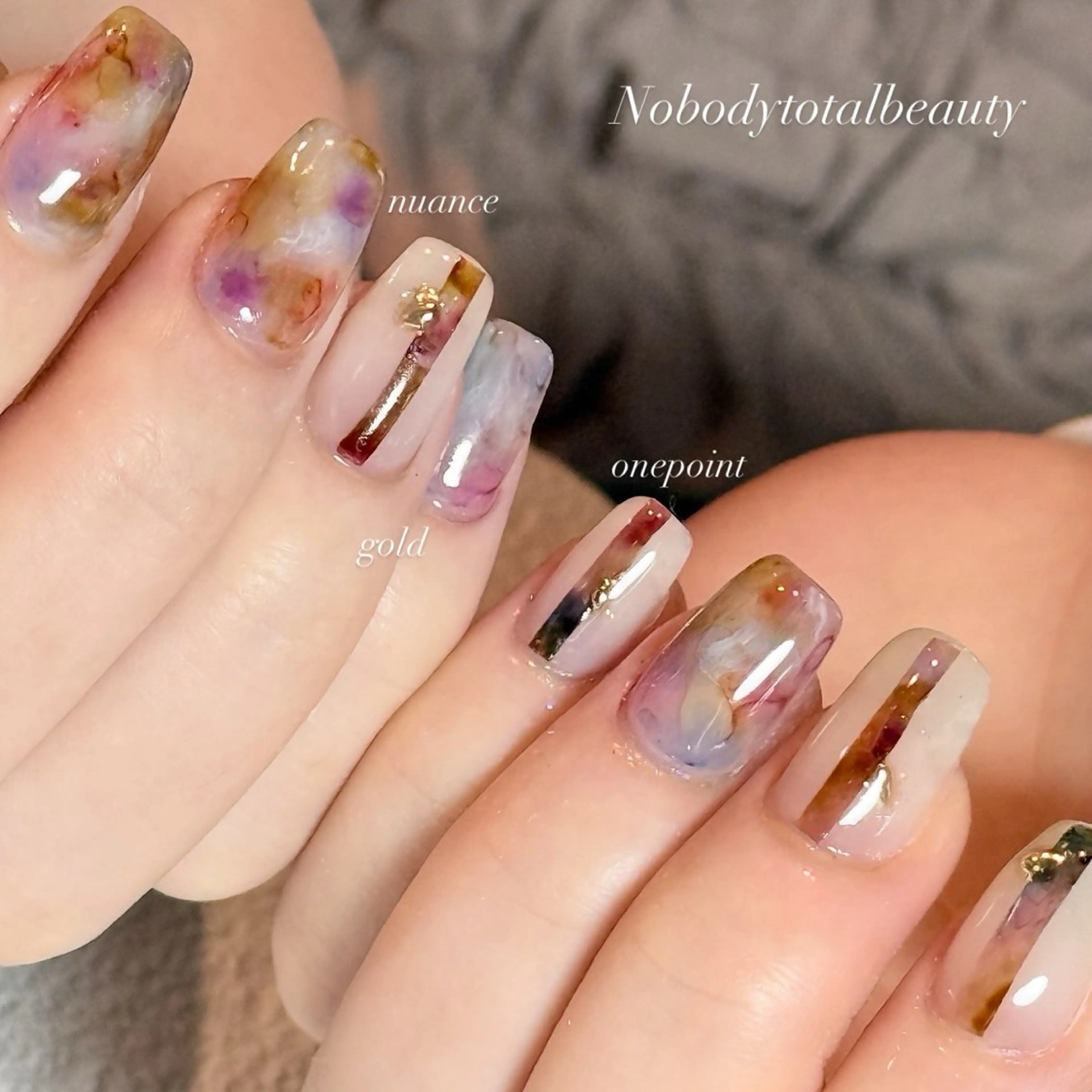 ネイル アートネイル ジェルネイル ゴールド 夏ネイル フットネイル ☃️Nobody_ Renのネイルデザイン