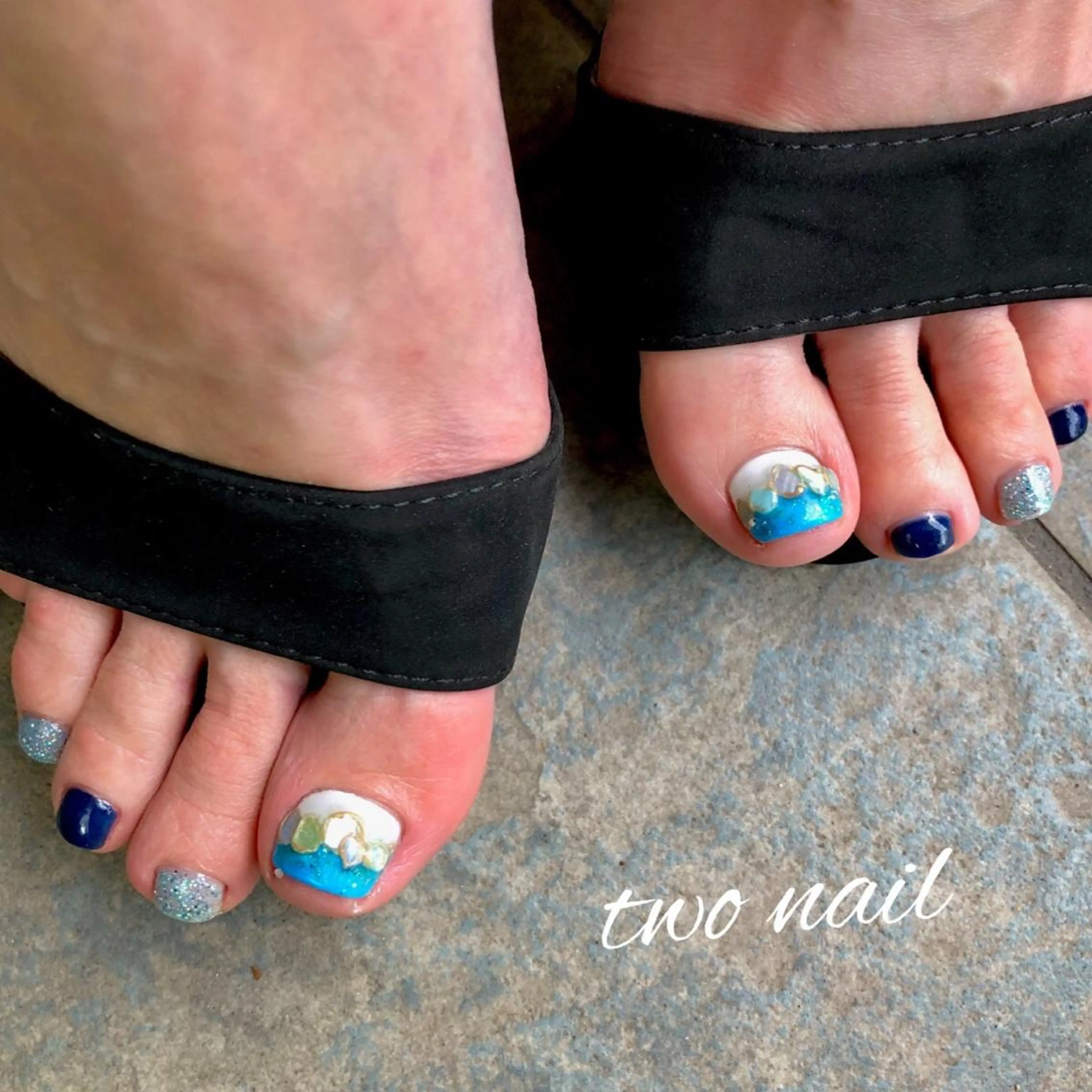 ネイル ブルー フットネイル ハート フットネイル two nailのネイルデザイン
