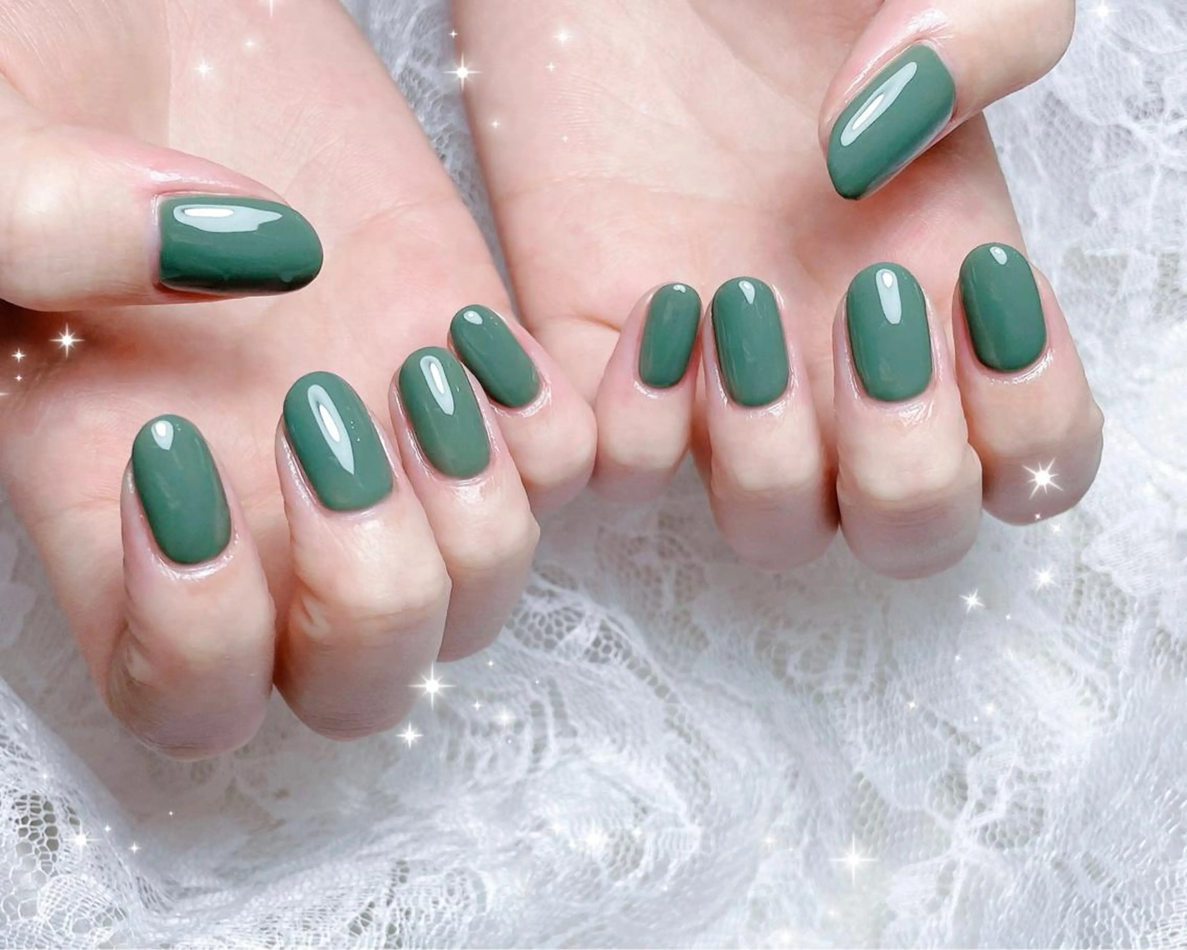 ネイル グリーン ハンドネイル FLARE NAIL フレアネイルのネイルデザイン