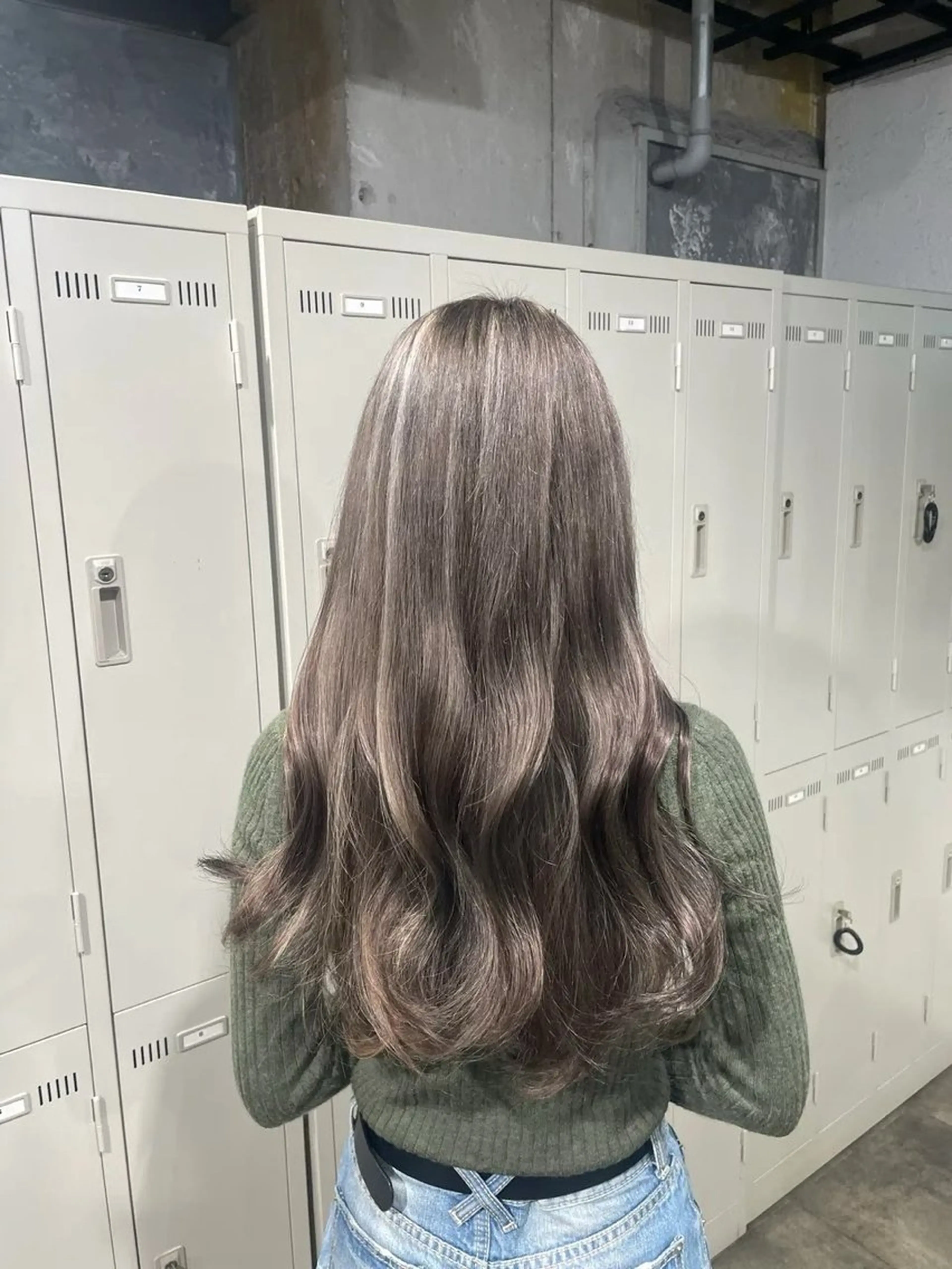 ロング カラー ヘアアレンジ バレイヤージュ ハイライトカラー ハイライト レイヤーカット 💎韓国/ レイヤー カット/ 暖色🫧のヘアスタイル