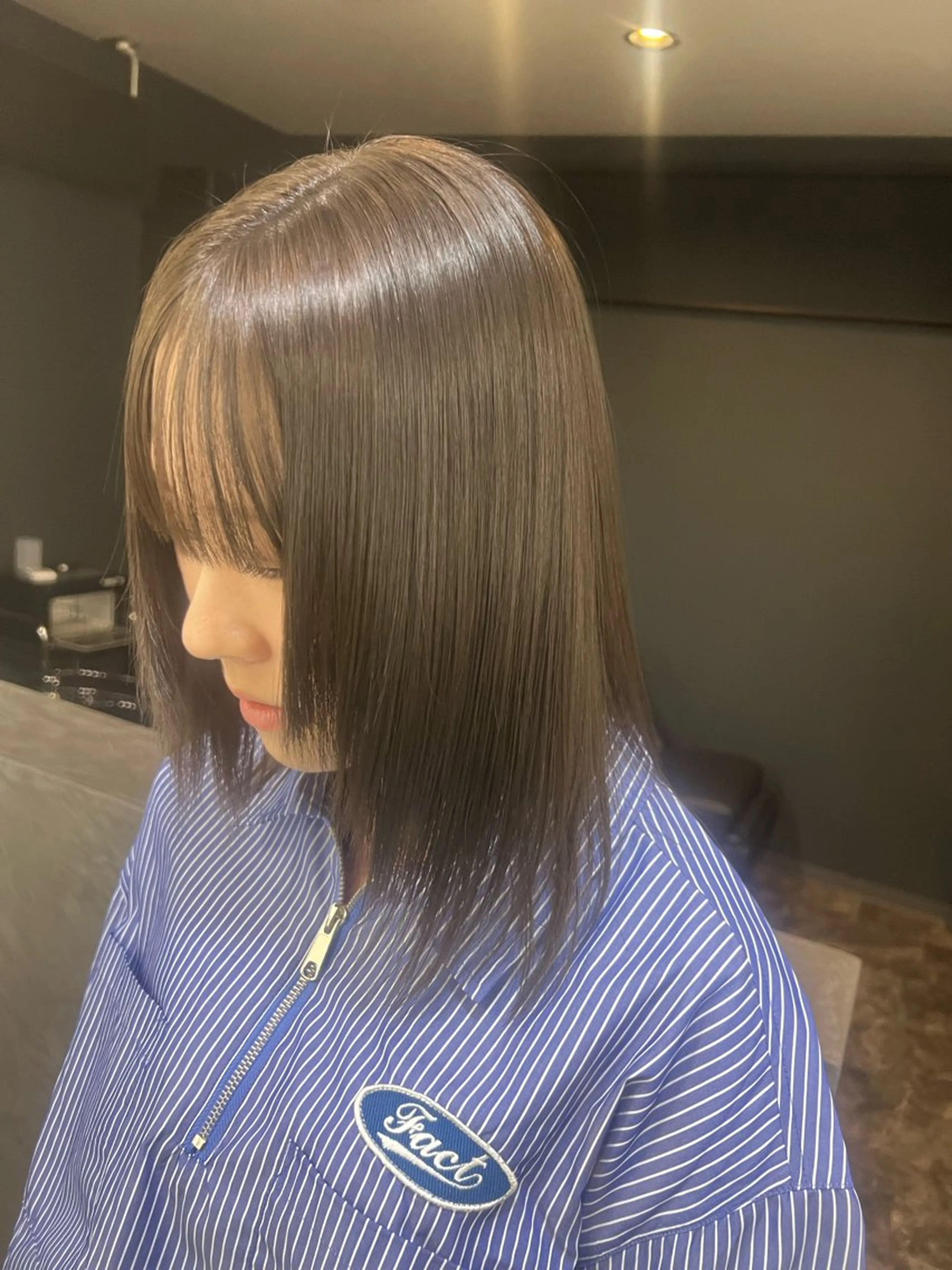 セミロング 宮城 萌のヘアスタイル