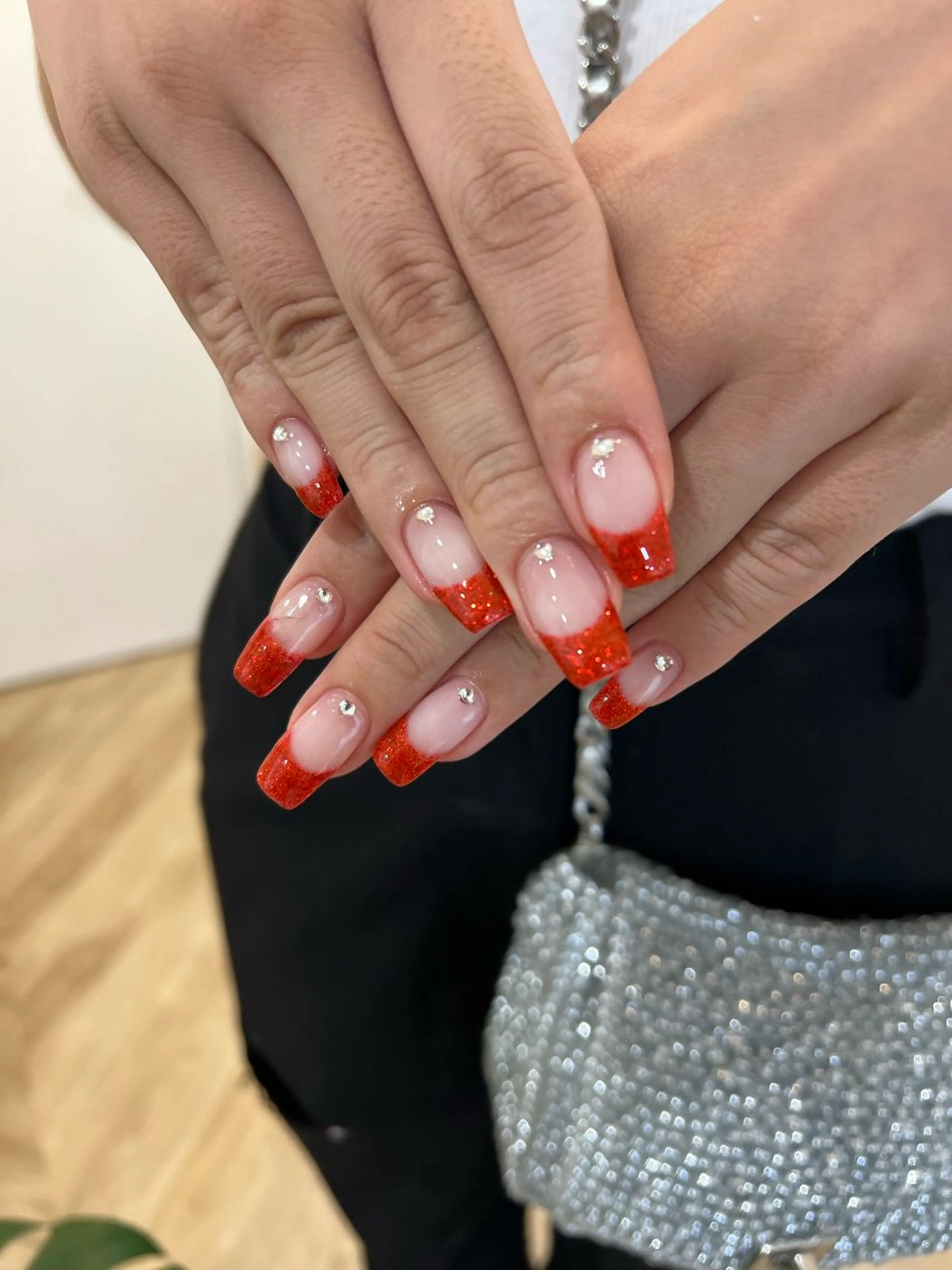 ネイル ハンドネイル フットネイル ハンドケア Nes.Nail所属・Miyagi Asamiのネイルデザイン