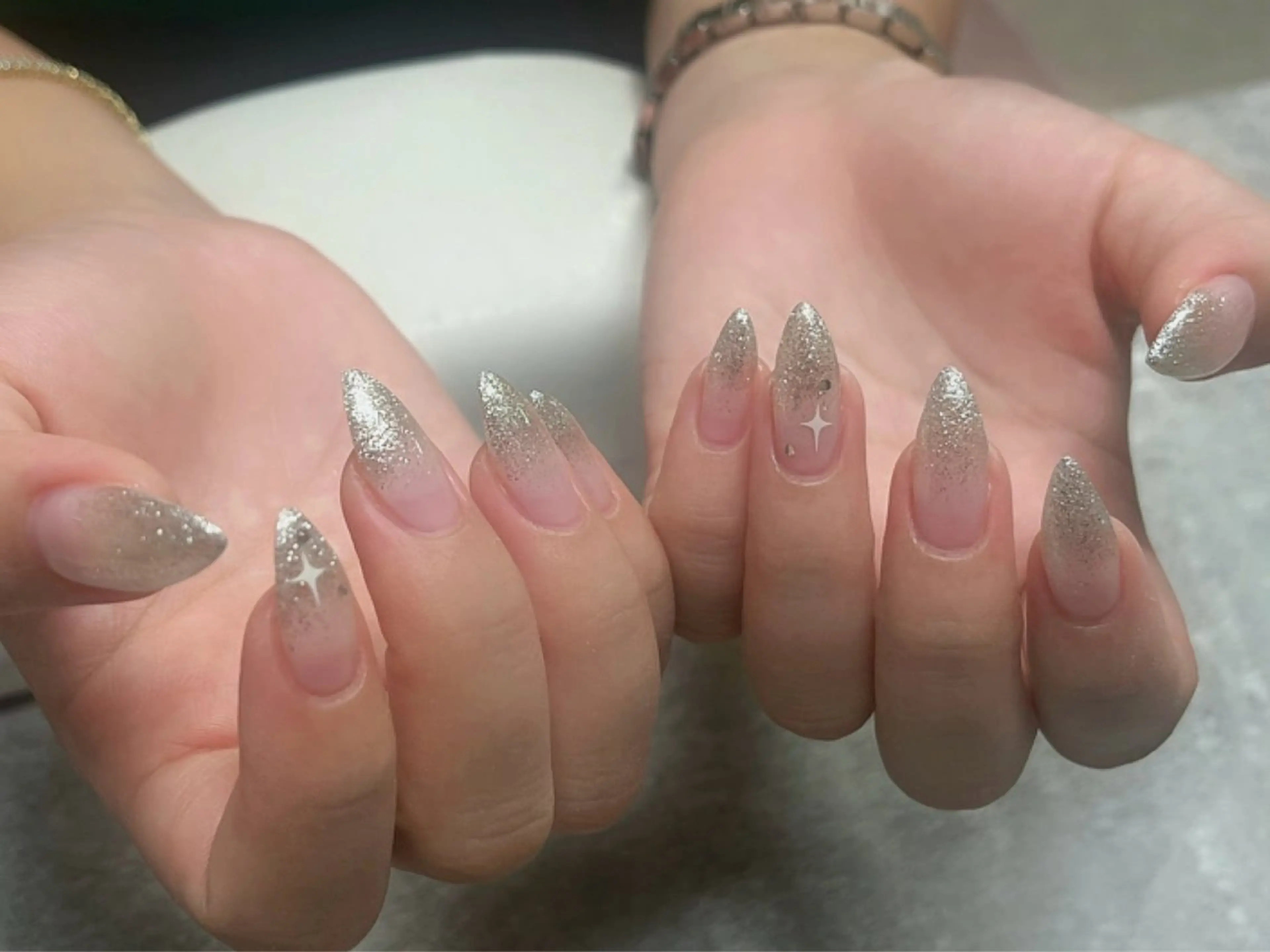 ネイル ハンドネイル Protea きぬがわ らむのネイルデザイン