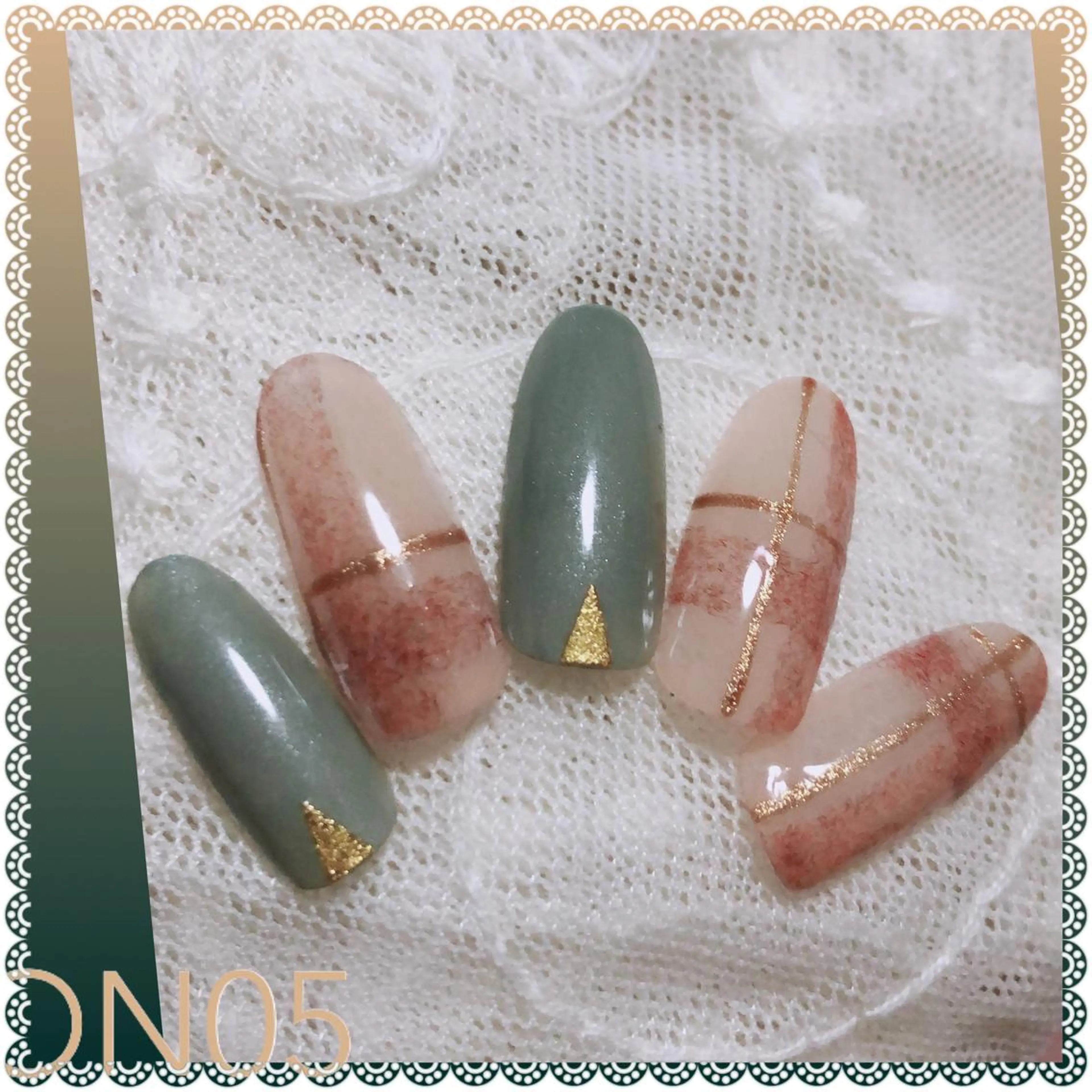 ネイル 園 寛子 （ネイリスト）のネイルデザイン