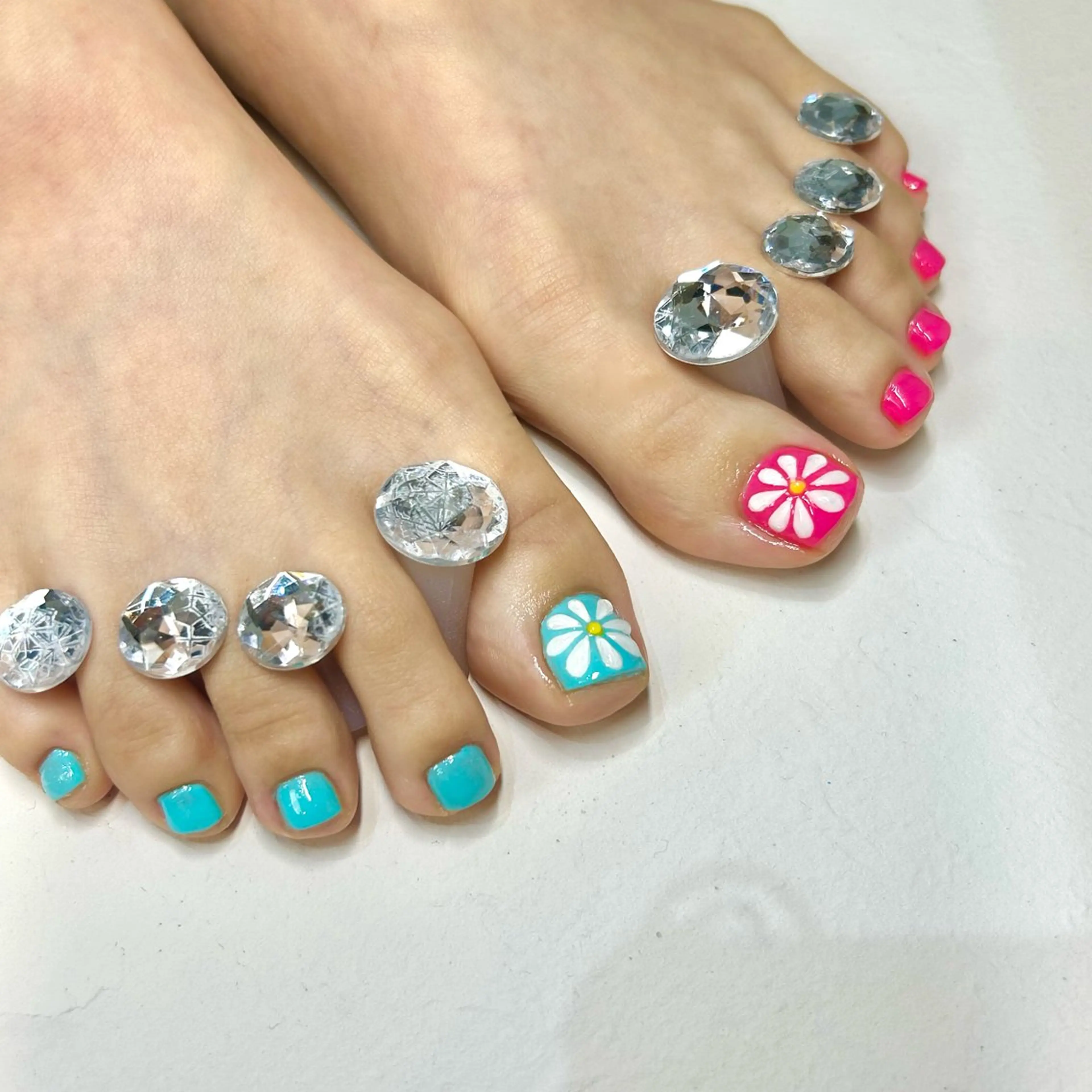 ネイル ハンドネイル フットネイル 𐂃 colorer𐂃のネイルデザイン