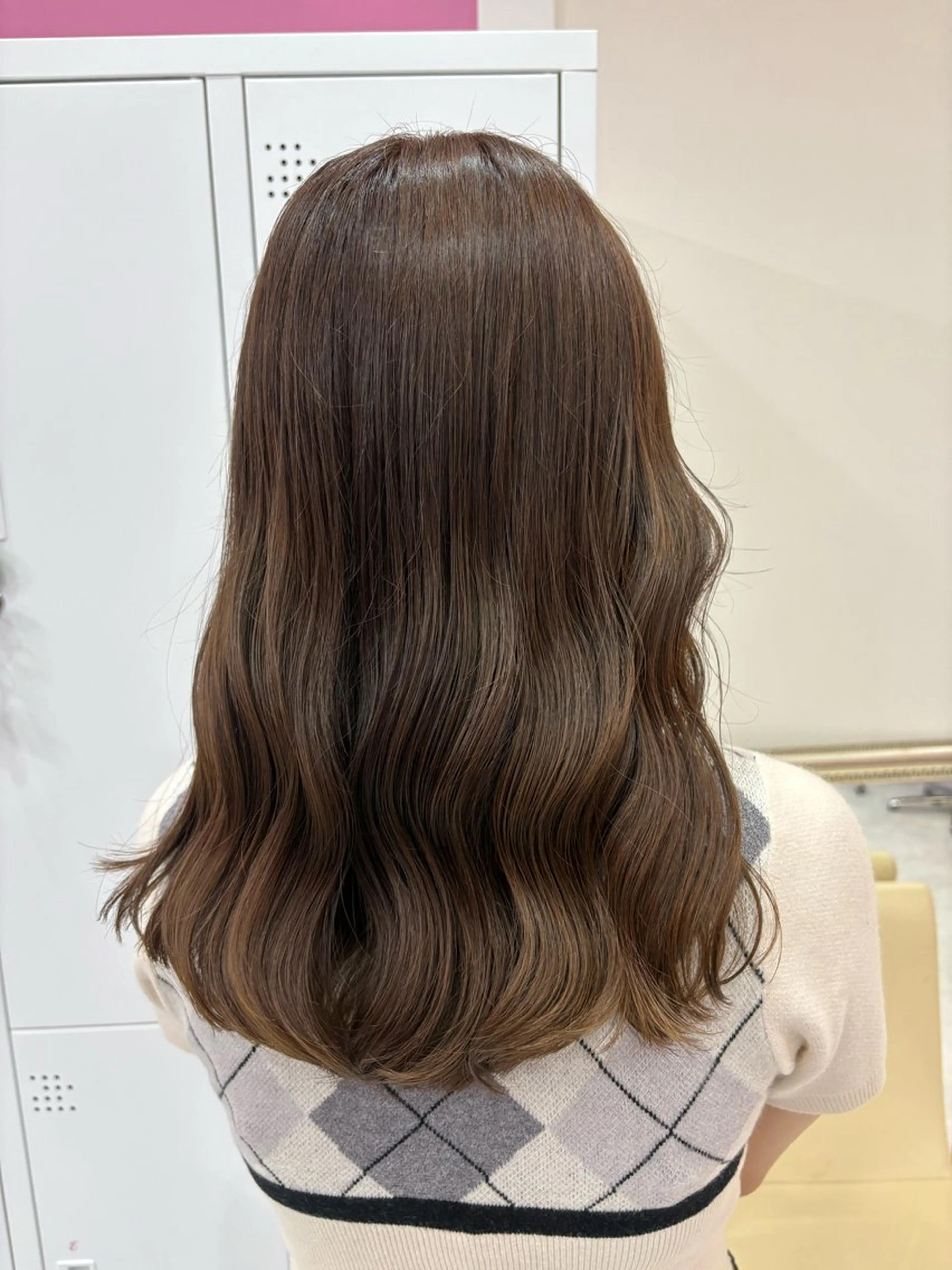 セミロング カラー ブラウンカラー 透明感カラー ナチュラルブラウン Hirona 縮毛矯正/髪質改善のヘアスタイル