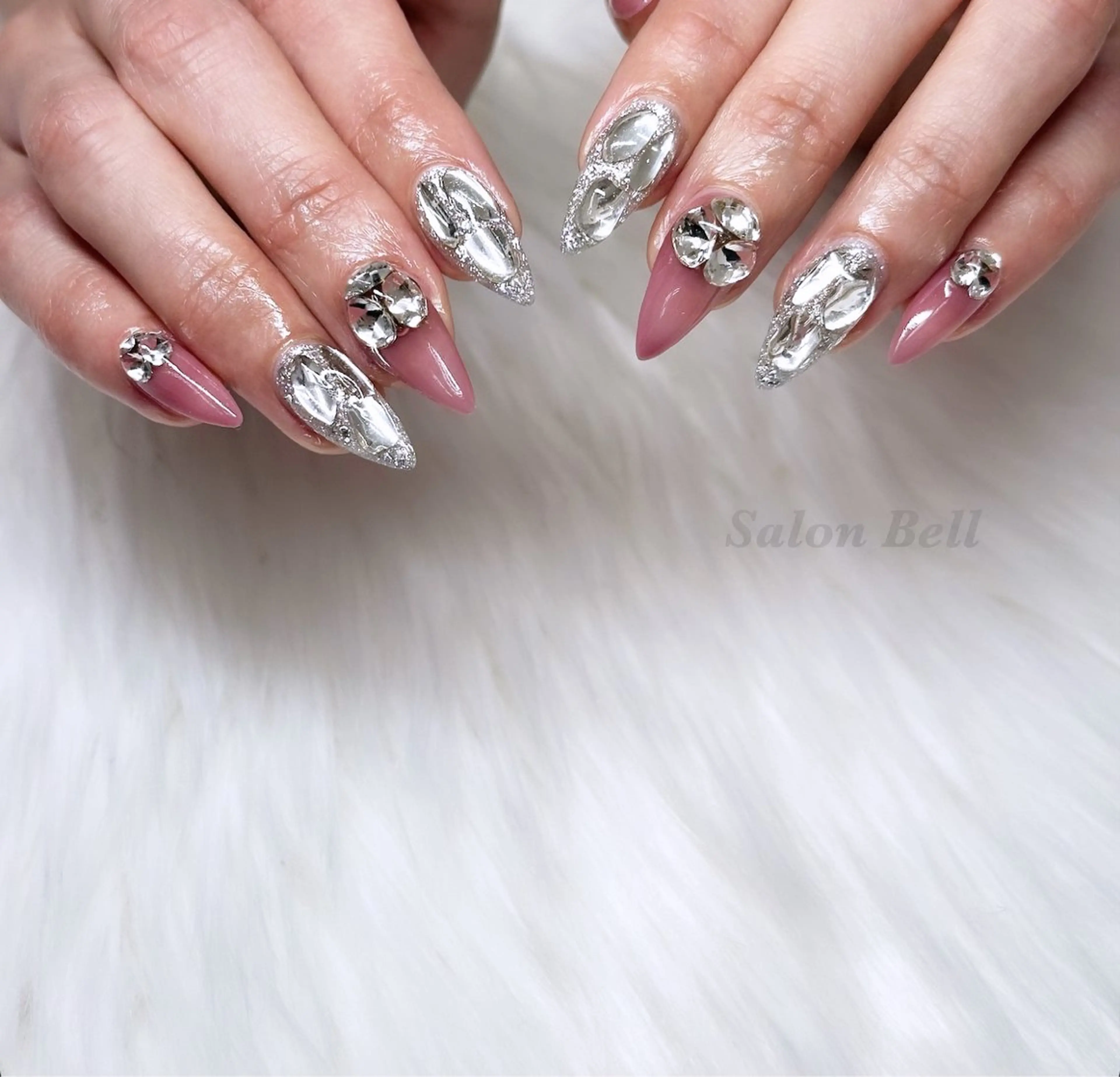 ネイル Bell 富田林店 SAYAKAのネイルデザイン