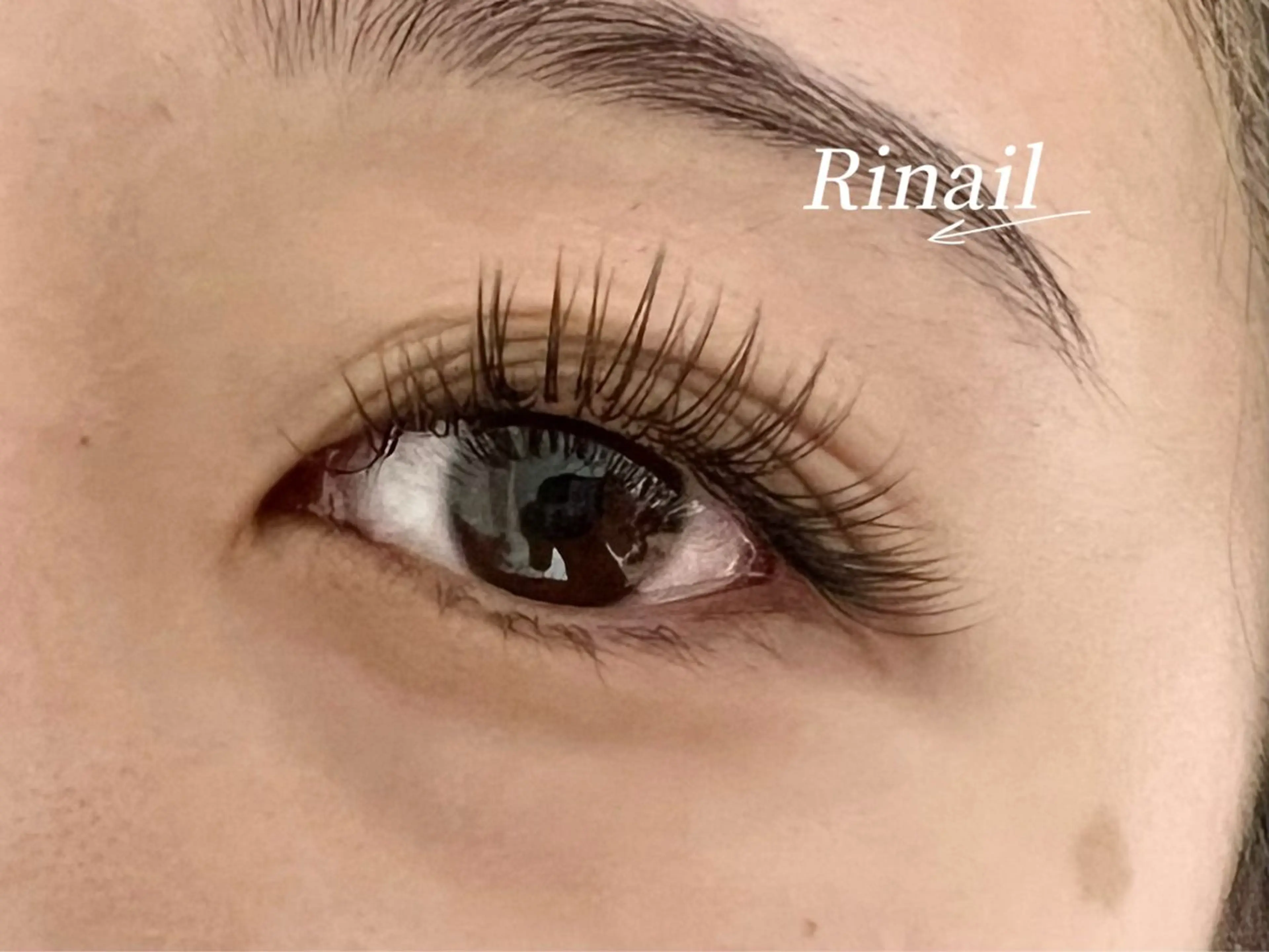 マツエク・マツパ バインドロック フラットラッシュ ナチュラル パリジェンヌラッシュリフト まつげパーマ YK Rinのネイルデザイン