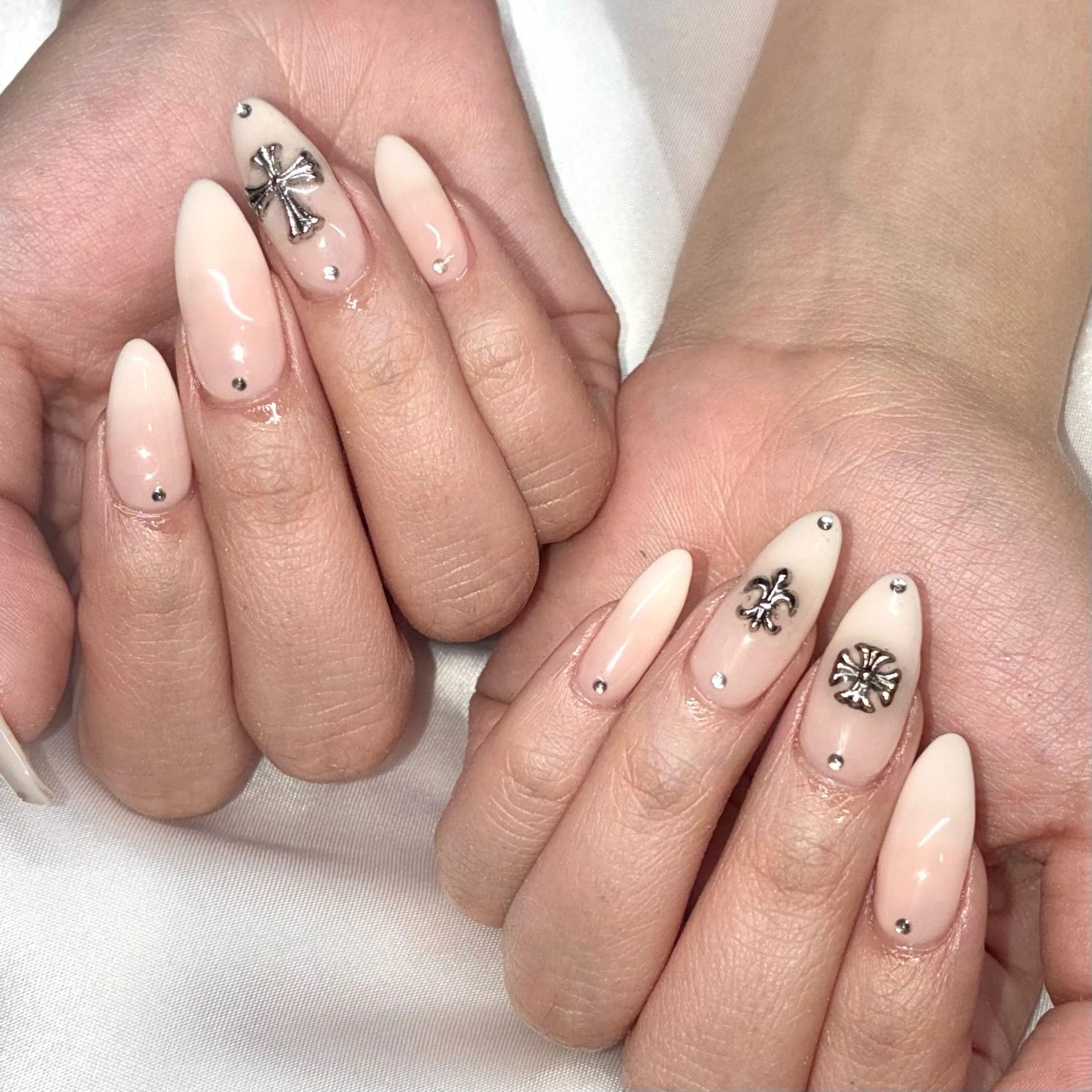 ネイル ハンドネイル Nail ヌシん家 AKANEのネイルデザイン