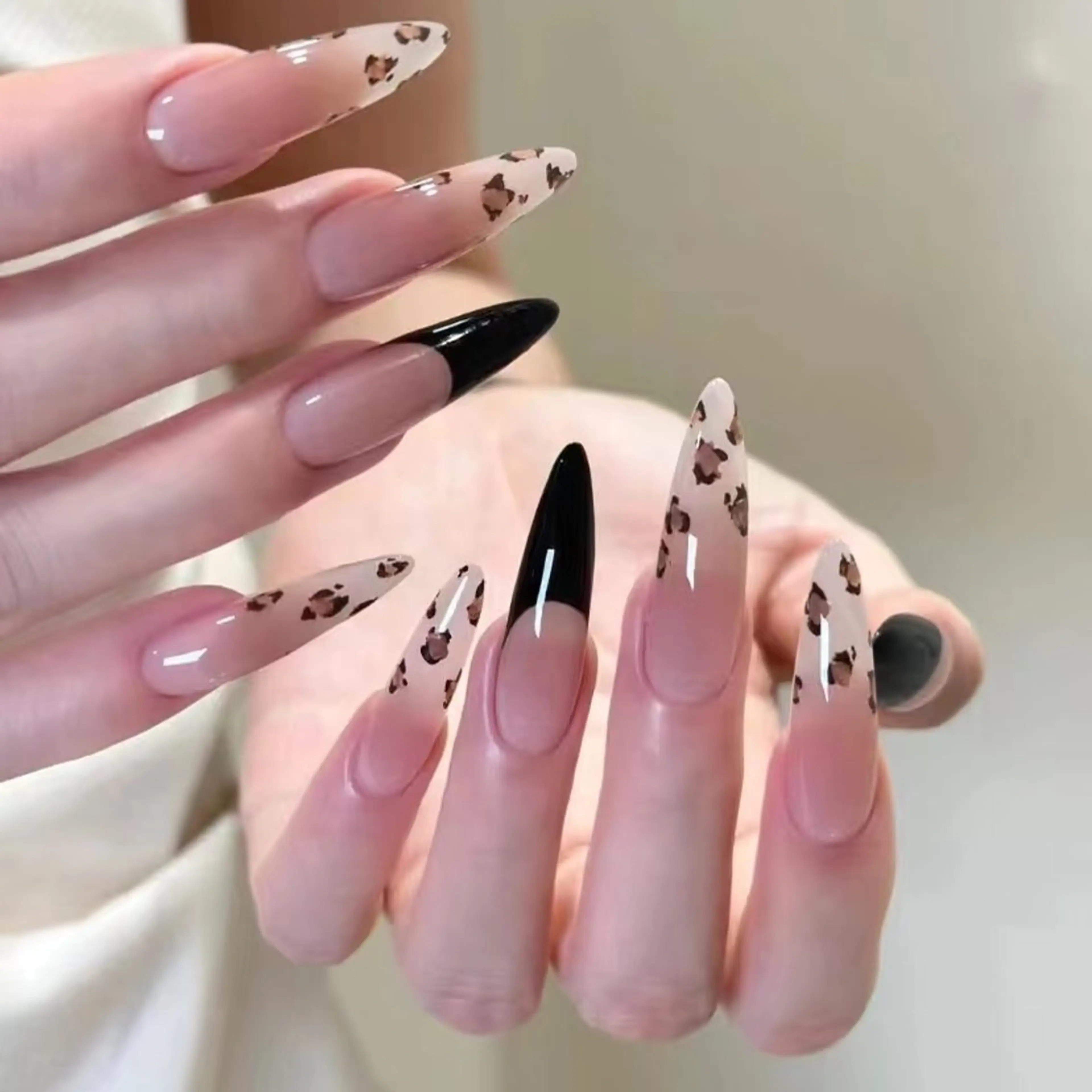 ネイル Em ma高田马場のネイルデザイン