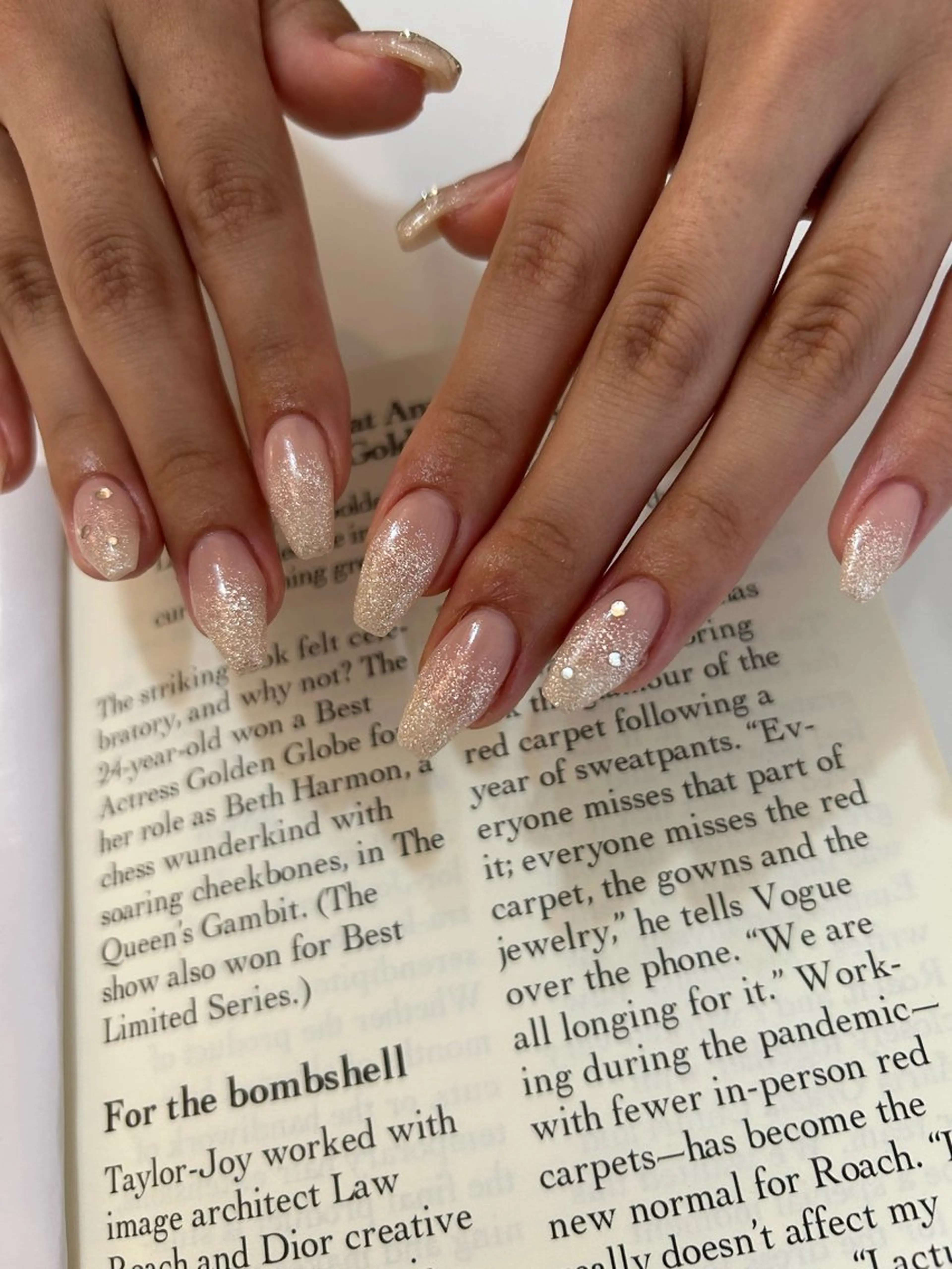 ネイル ハンドネイル ViViA momokaのネイルデザイン