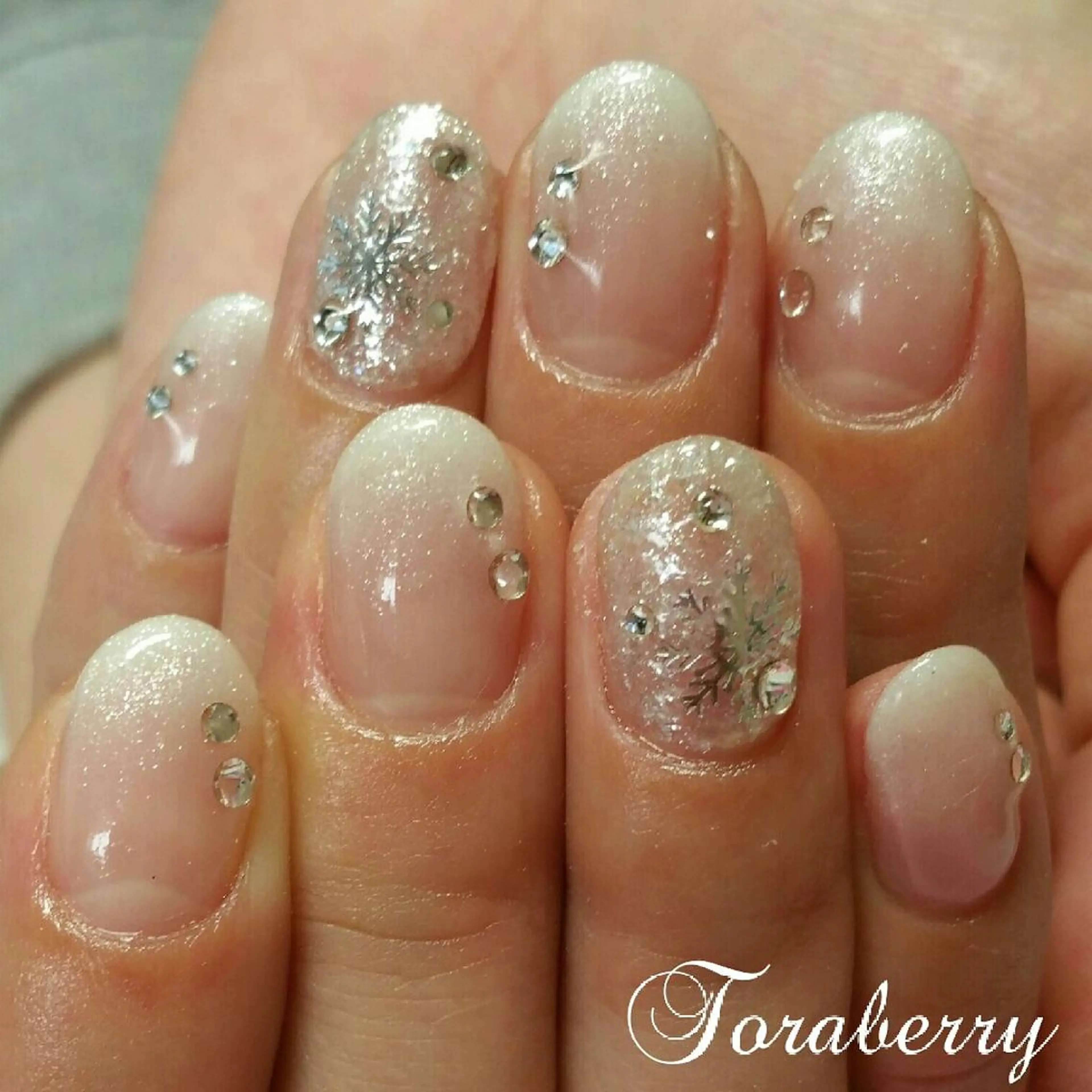 ネイル ネイリスト なつみのネイルデザイン