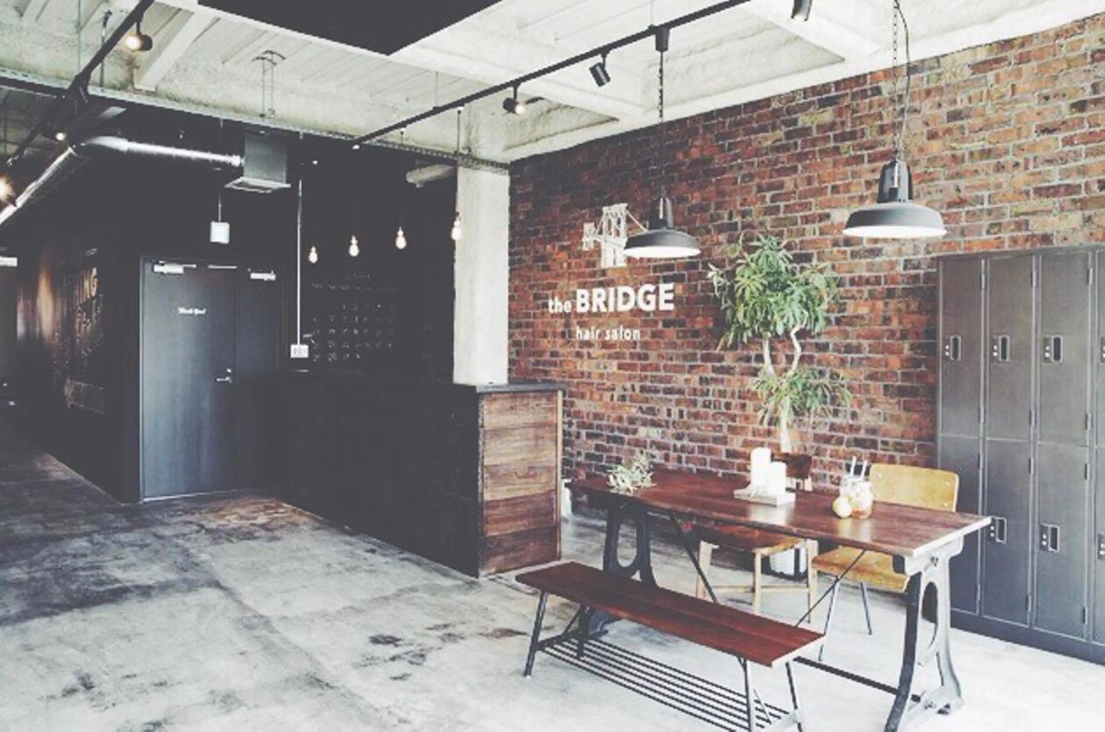 the BRIDGE hair salonのヘアスタイル