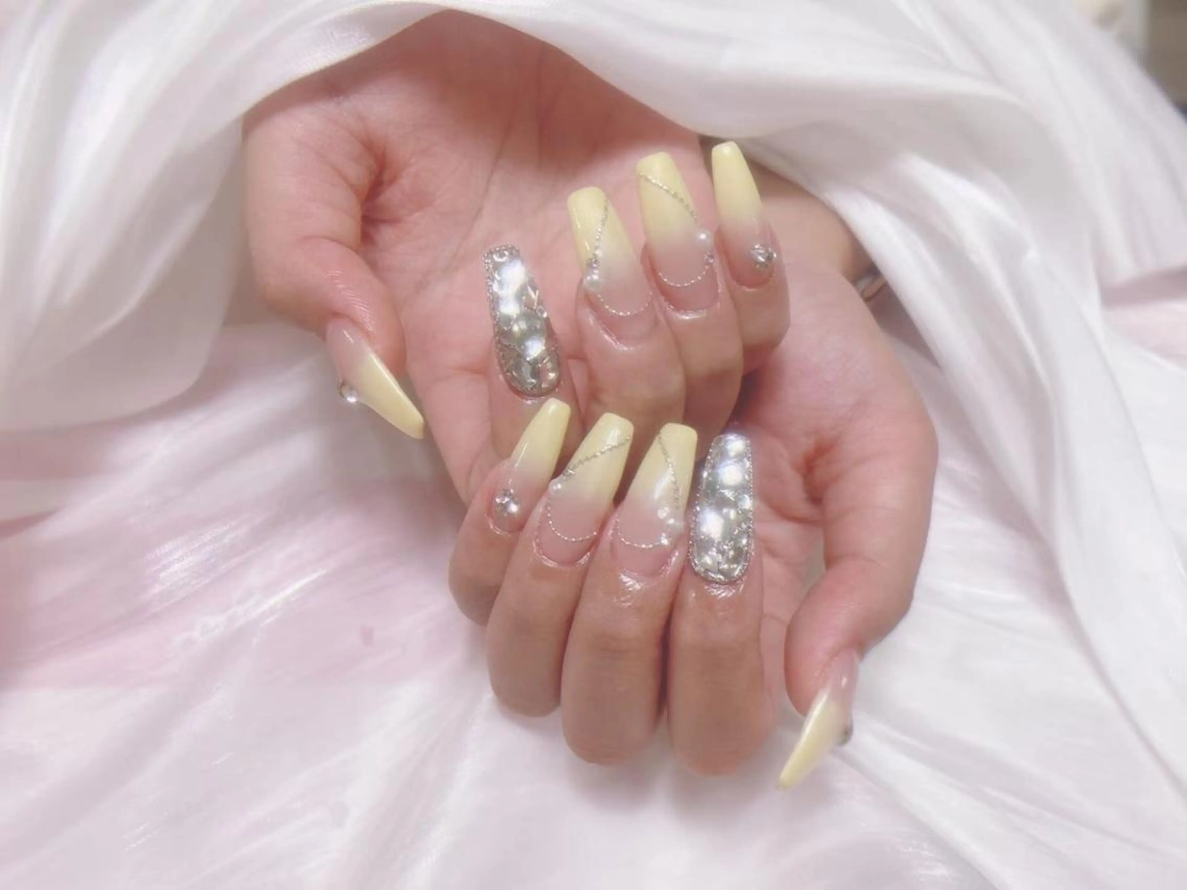 ネイル ジョリ En 💞🦋のネイルデザイン