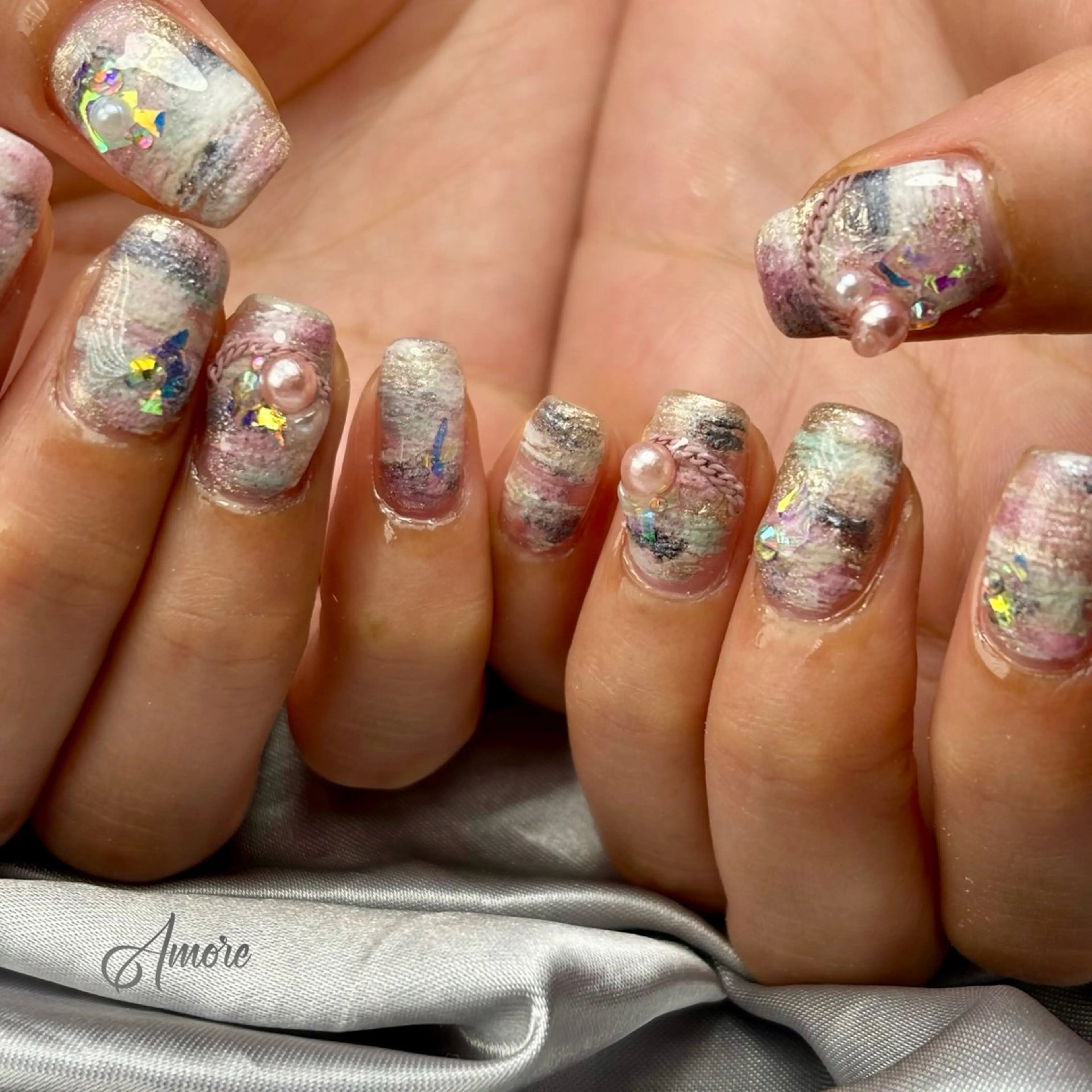 ネイル ジェルネイル キラキラネイル 韓国ネイル マグネットネイル パラジェル You kyehwaのネイルデザイン