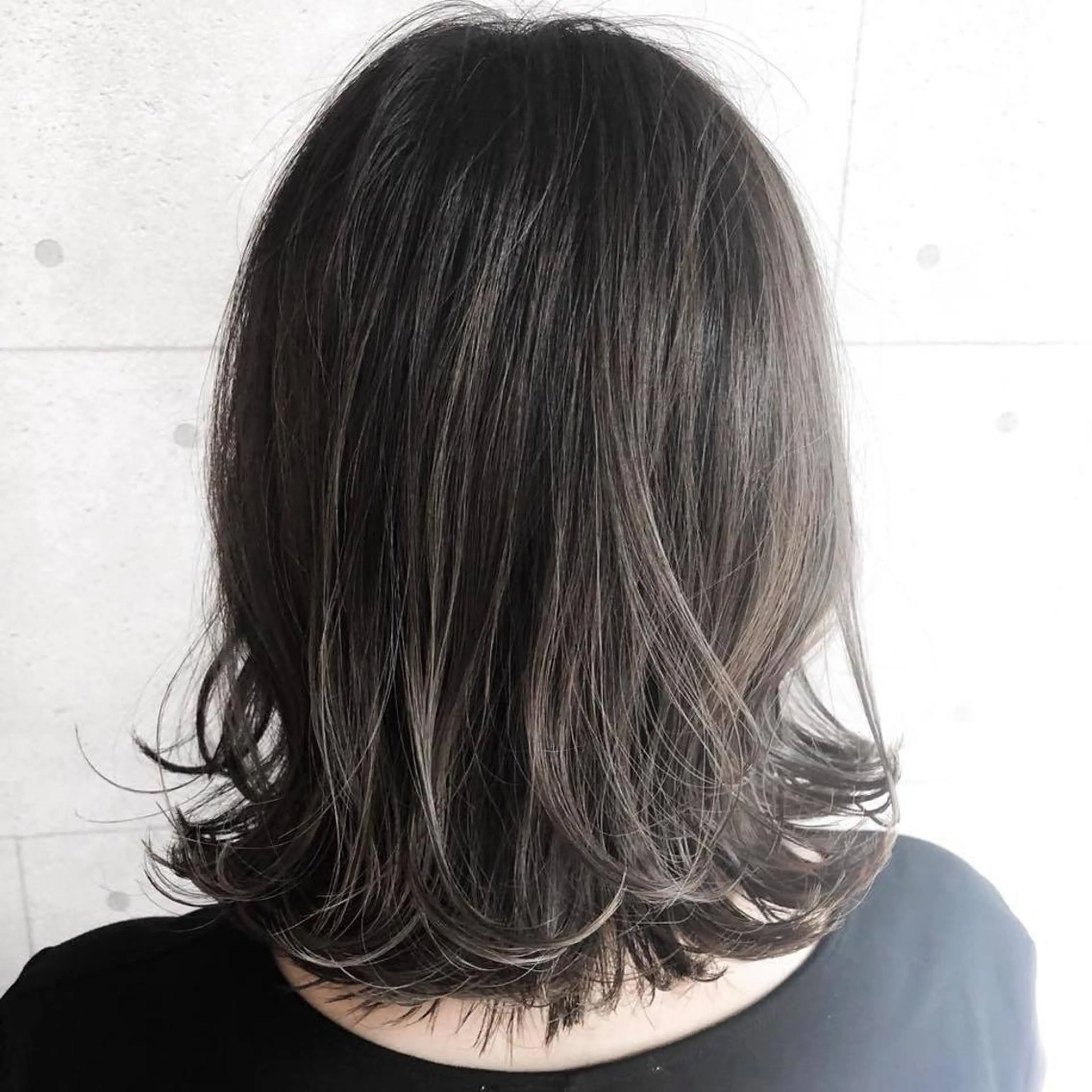 セミロング FERIAあべの KARINのヘアスタイル