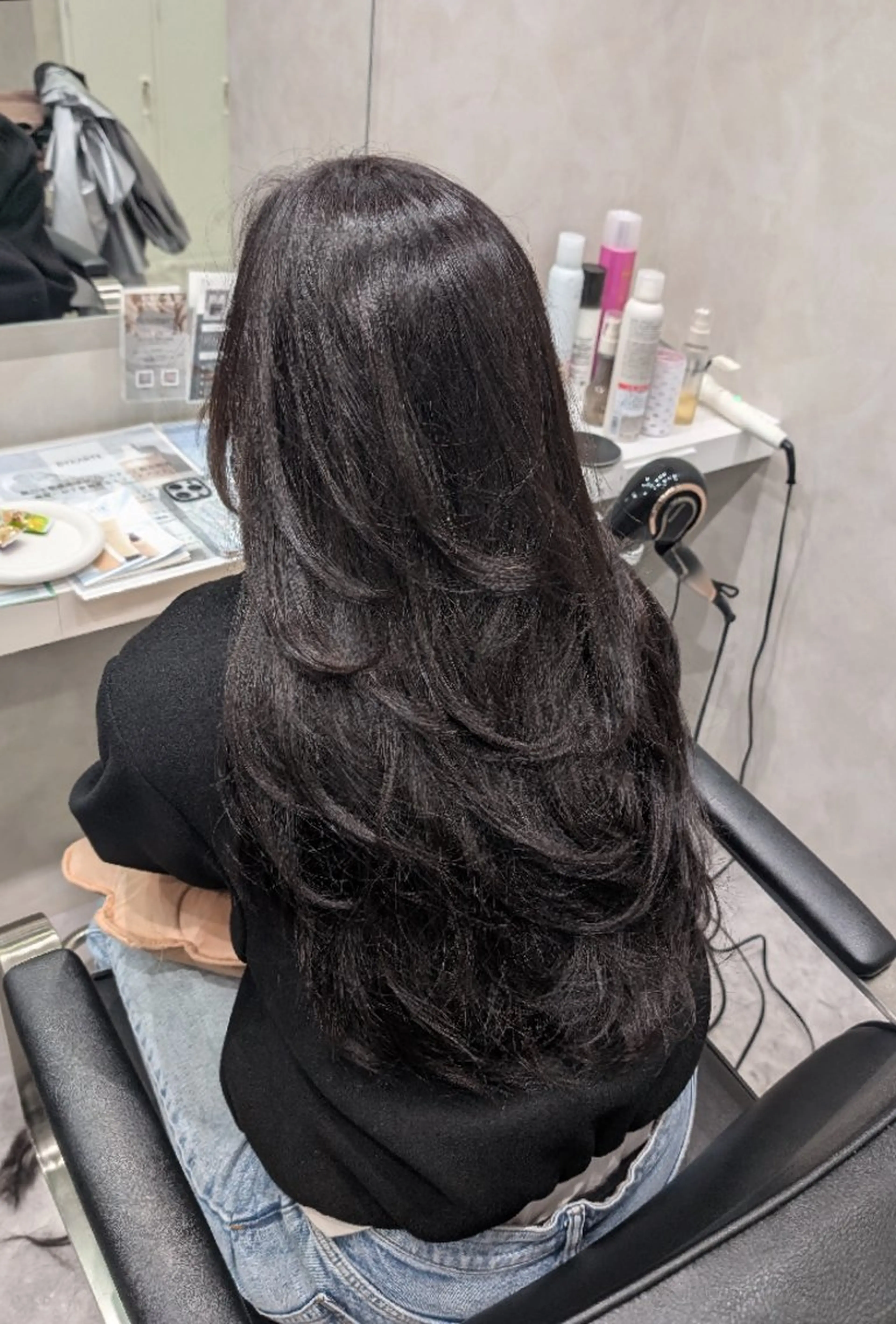 ロング 顔まわりレイヤー 顔周りカット ハッシュカット レイヤーカット カット ヘアカラー トリートメント SOYON豊田市駅店所属・髪質改善/ 上村旺武のヘアスタイル