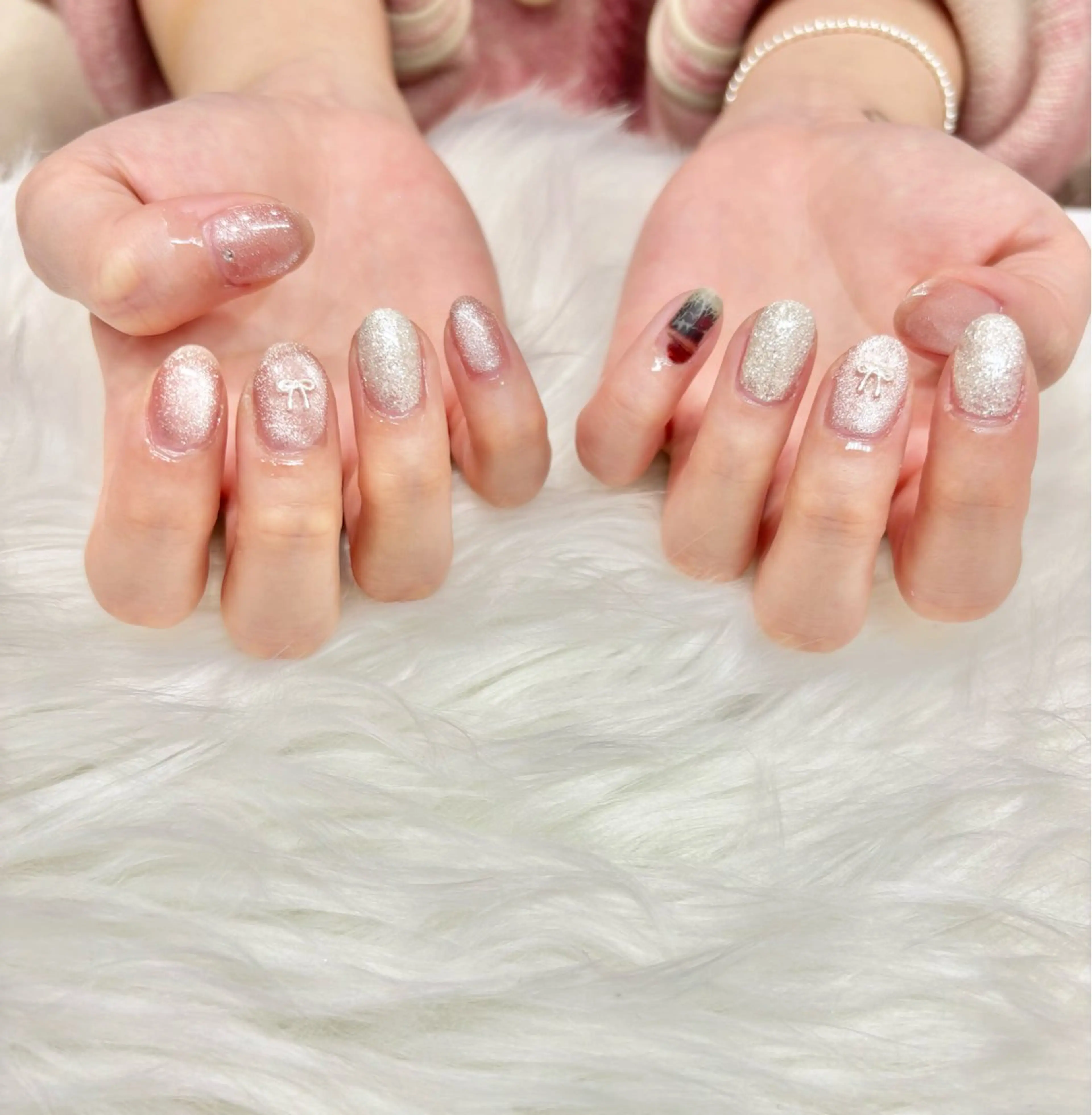 ネイル フラッシュネイル フレンチネイル キラキラネイル 韓国ネイル マグネットネイル Angie Nail所属・Angie Nail CHIYURIのネイルデザイン