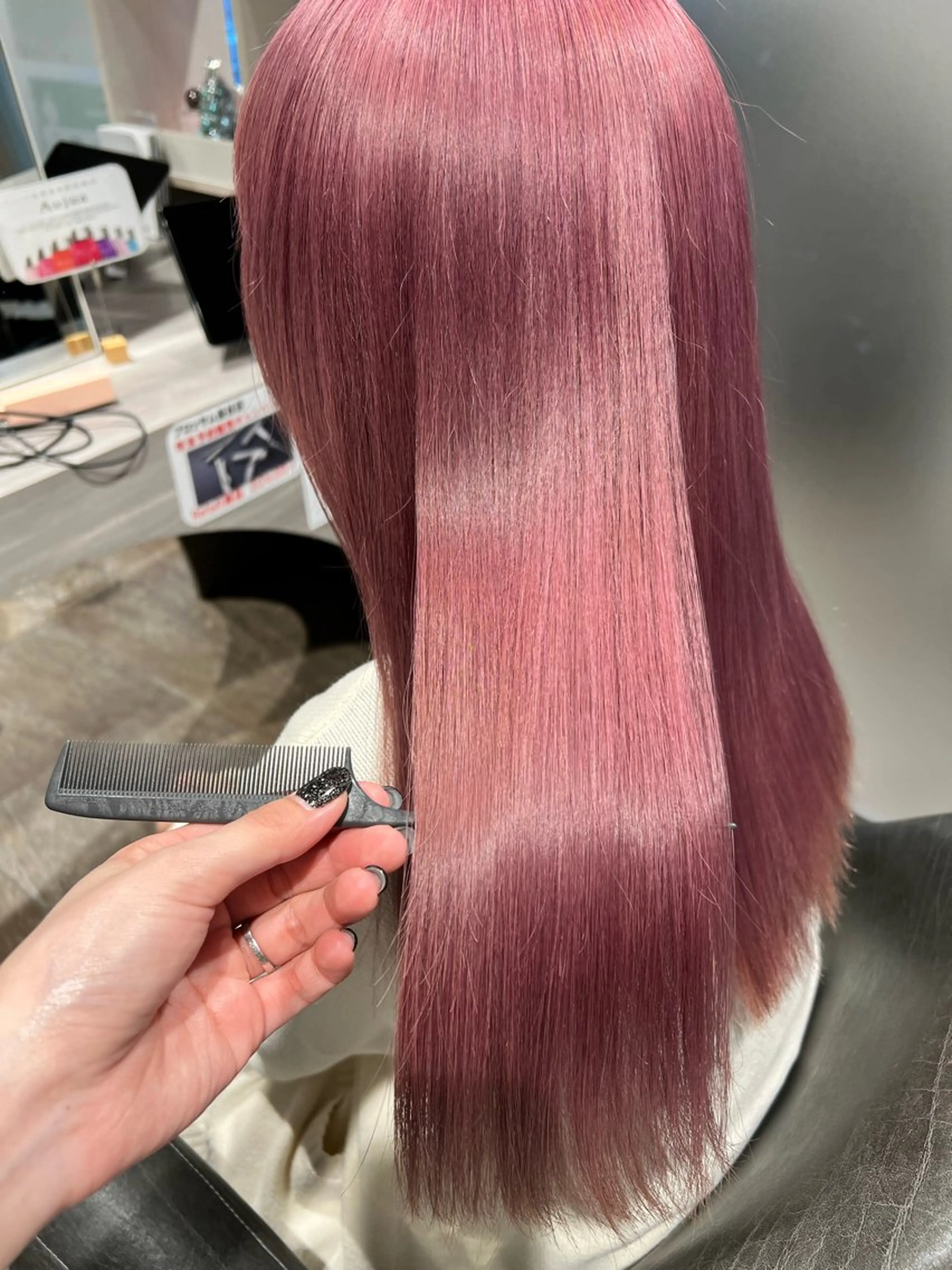 ロング カラー ヘアカラー トリートメント 宮原 佳苗のヘアスタイル