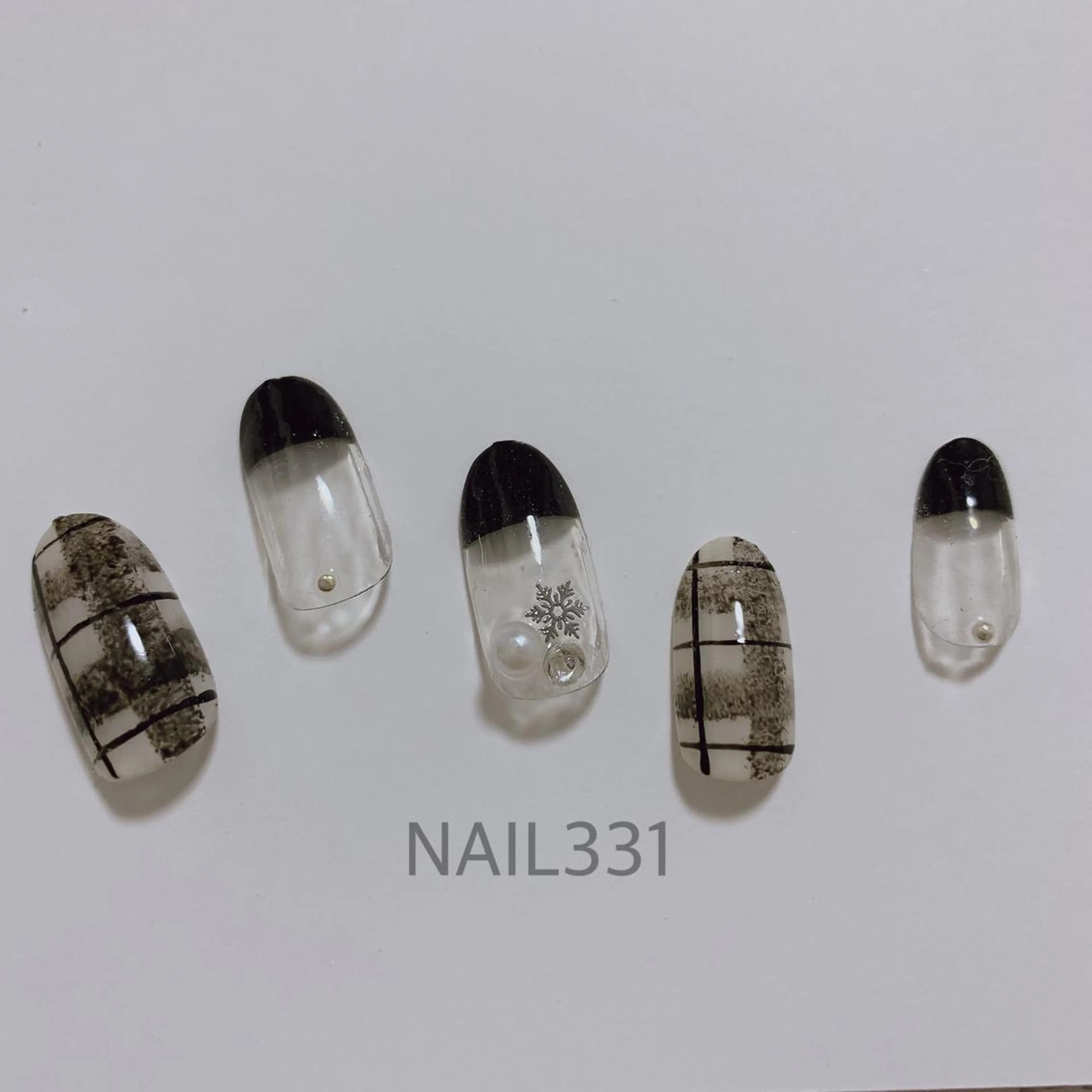 ネイル NAIL.331所属・Nail 331のネイルデザイン