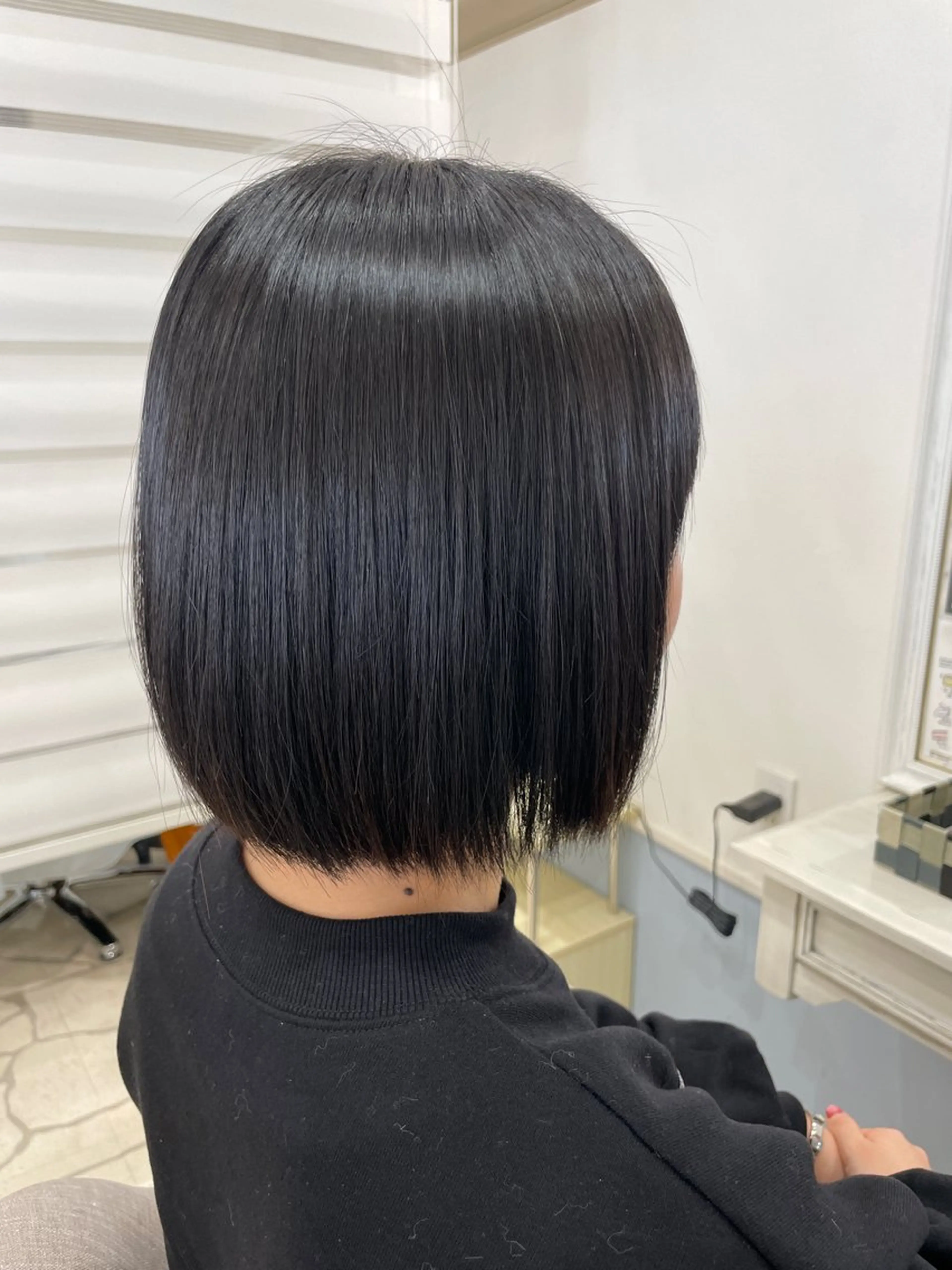 ショート カット 縮毛矯正 トリートメント やない ともみのヘアスタイル