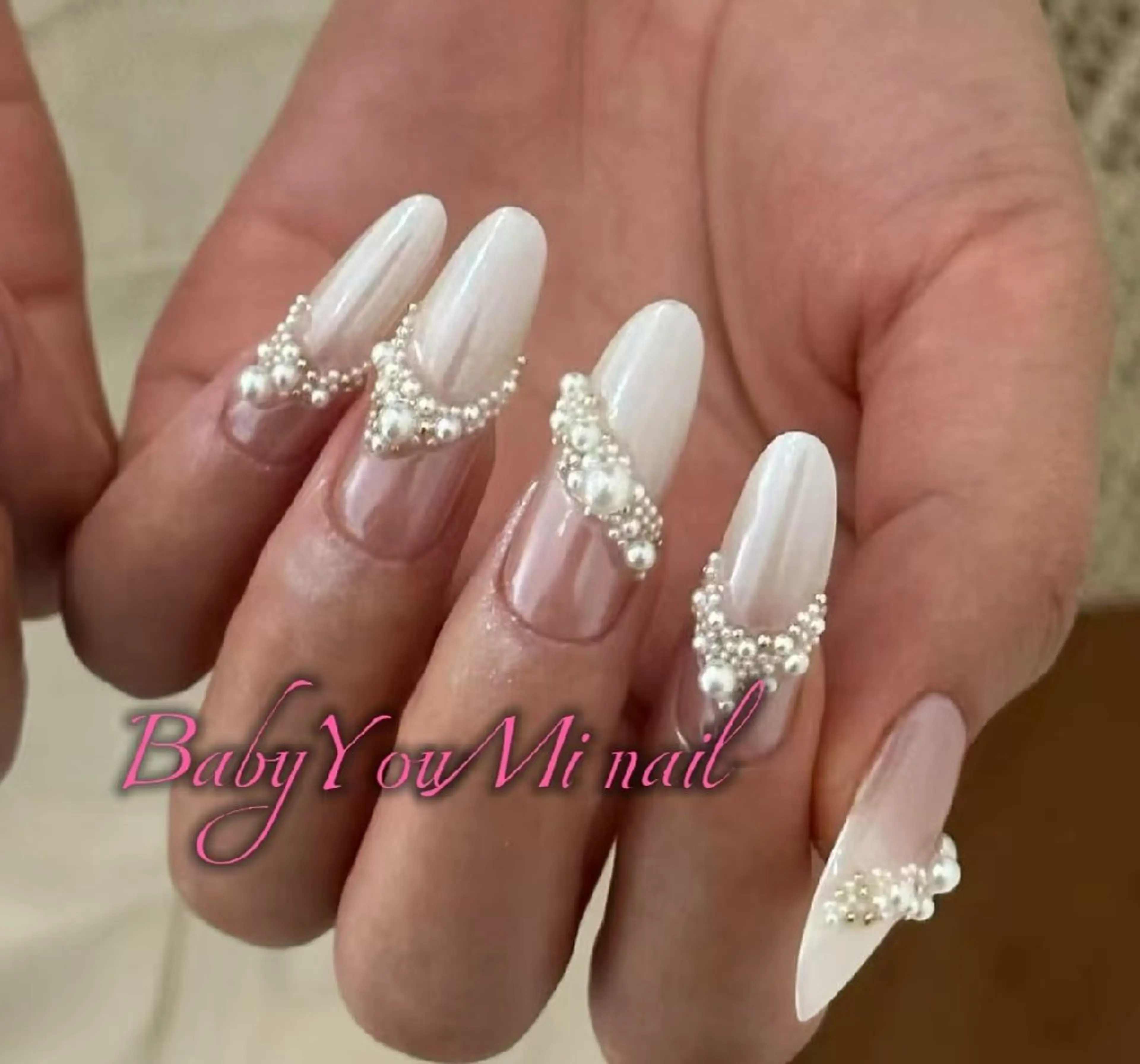 ネイル オーロラネイル フラワーネイル フットネイル フレンチネイル ジェルネイル ハンドネイル Oomiya 服部のネイルデザイン