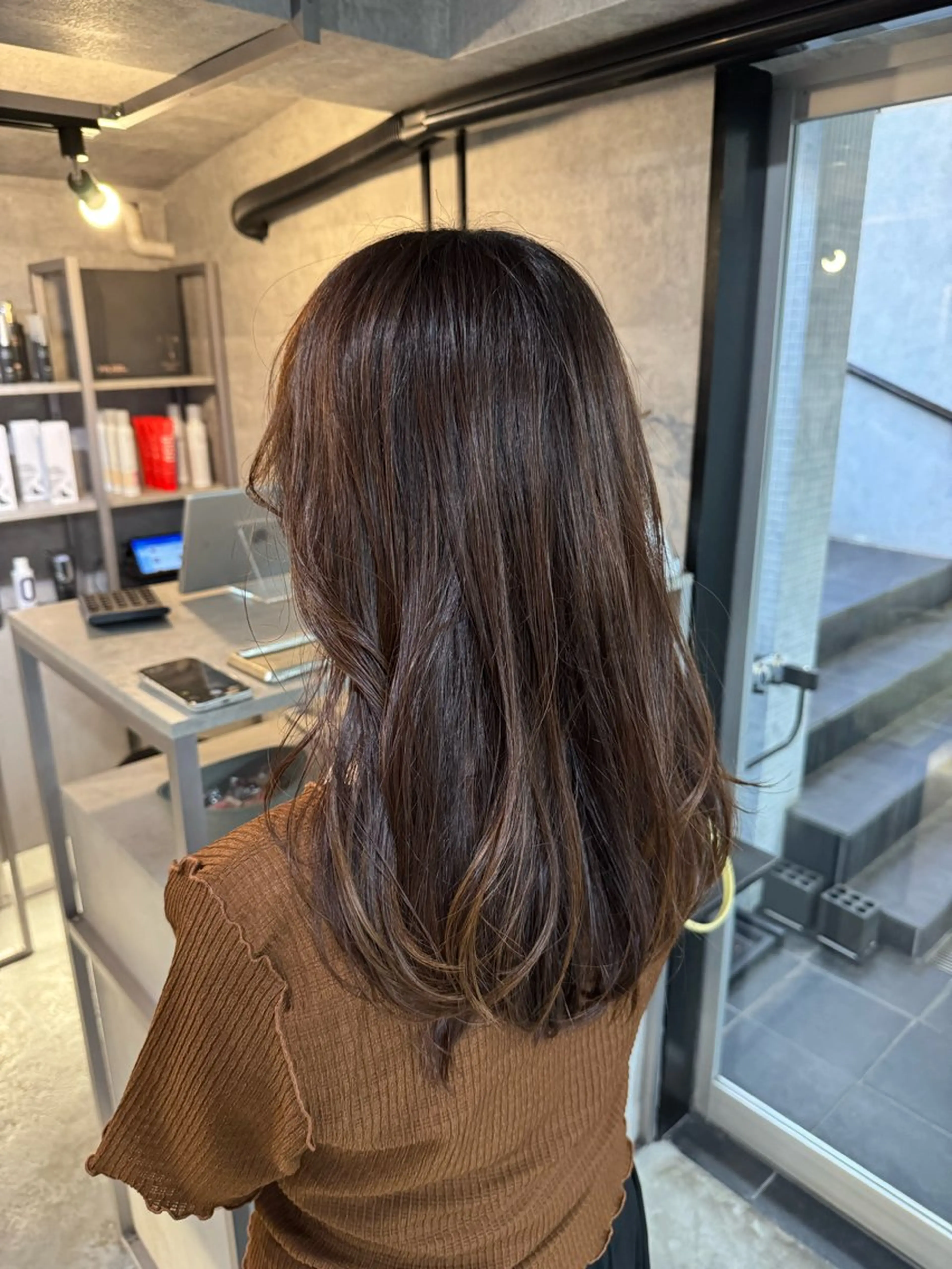 ミディアム カラー カット ヘアカラー あなたのお悩み改善" You"💚❤️💛のヘアスタイル