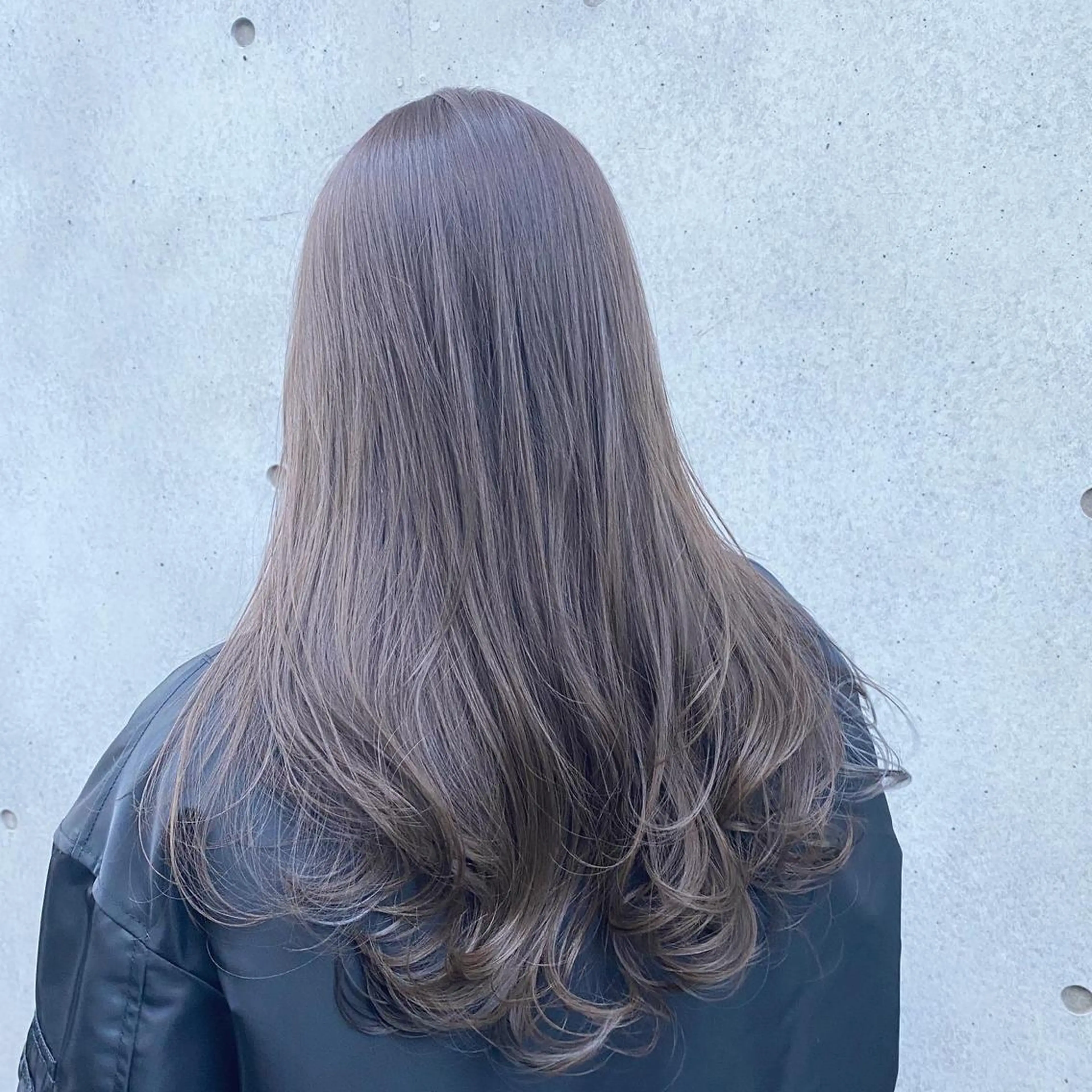 ロング ヘアカラー トリートメント 透け感×顔まわり デザイン✂︎吉田のヘアスタイル