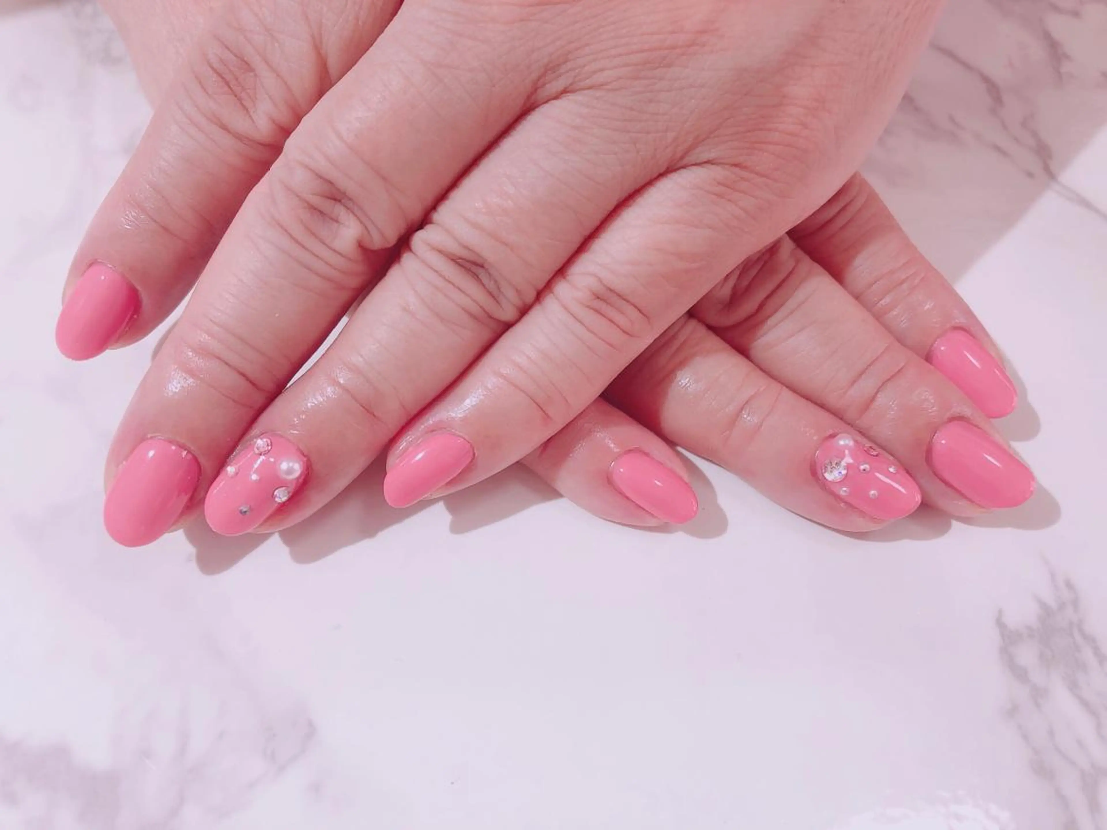 ネイル ジェルネイル Regaro i.sのネイルデザイン