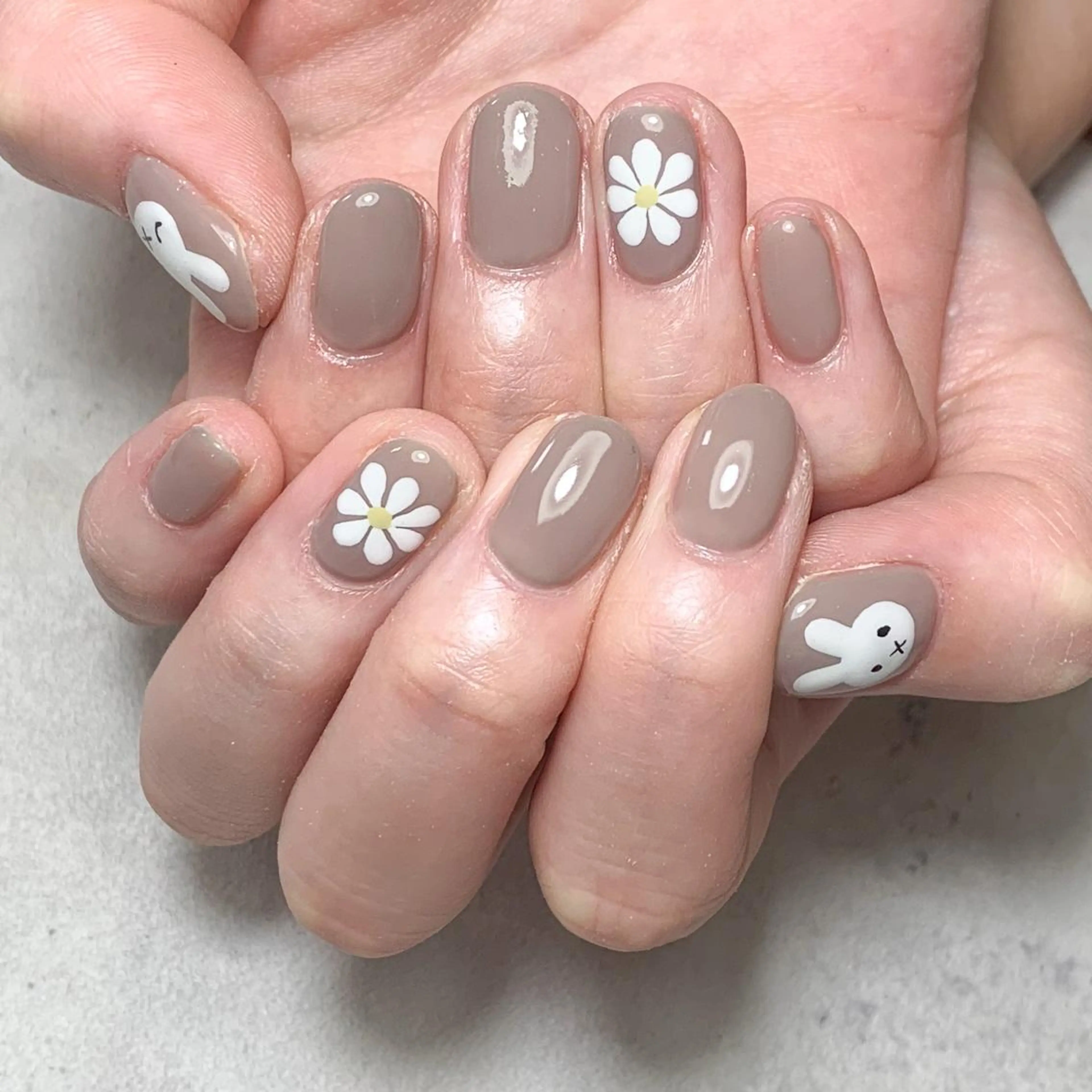 ネイル atelier　FIORITURA所属・FIORITURA aiのネイルデザイン