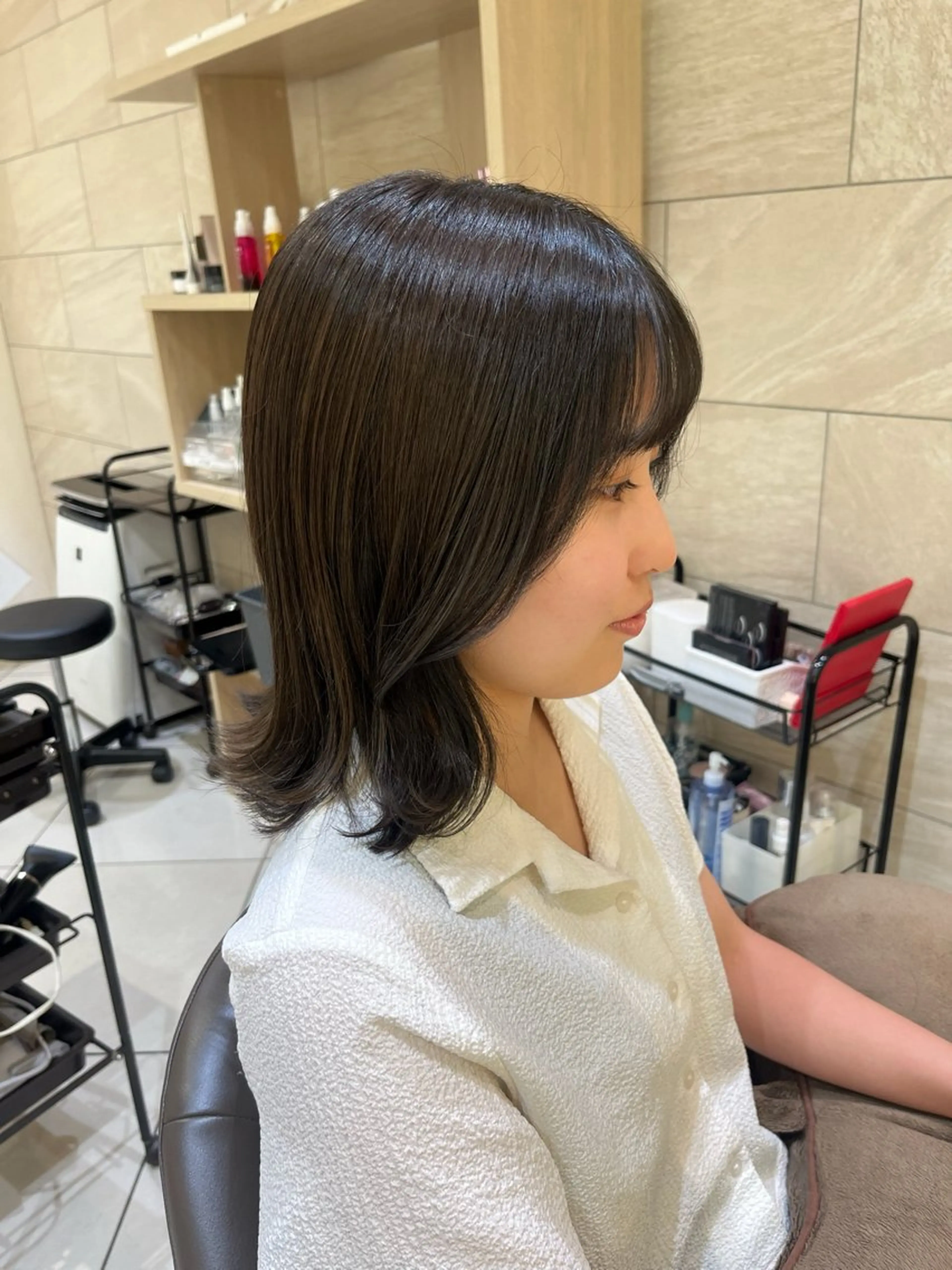 ミディアム 🫧オリーブカラー/ 酸性縮毛矯正銀座🫧のヘアスタイル