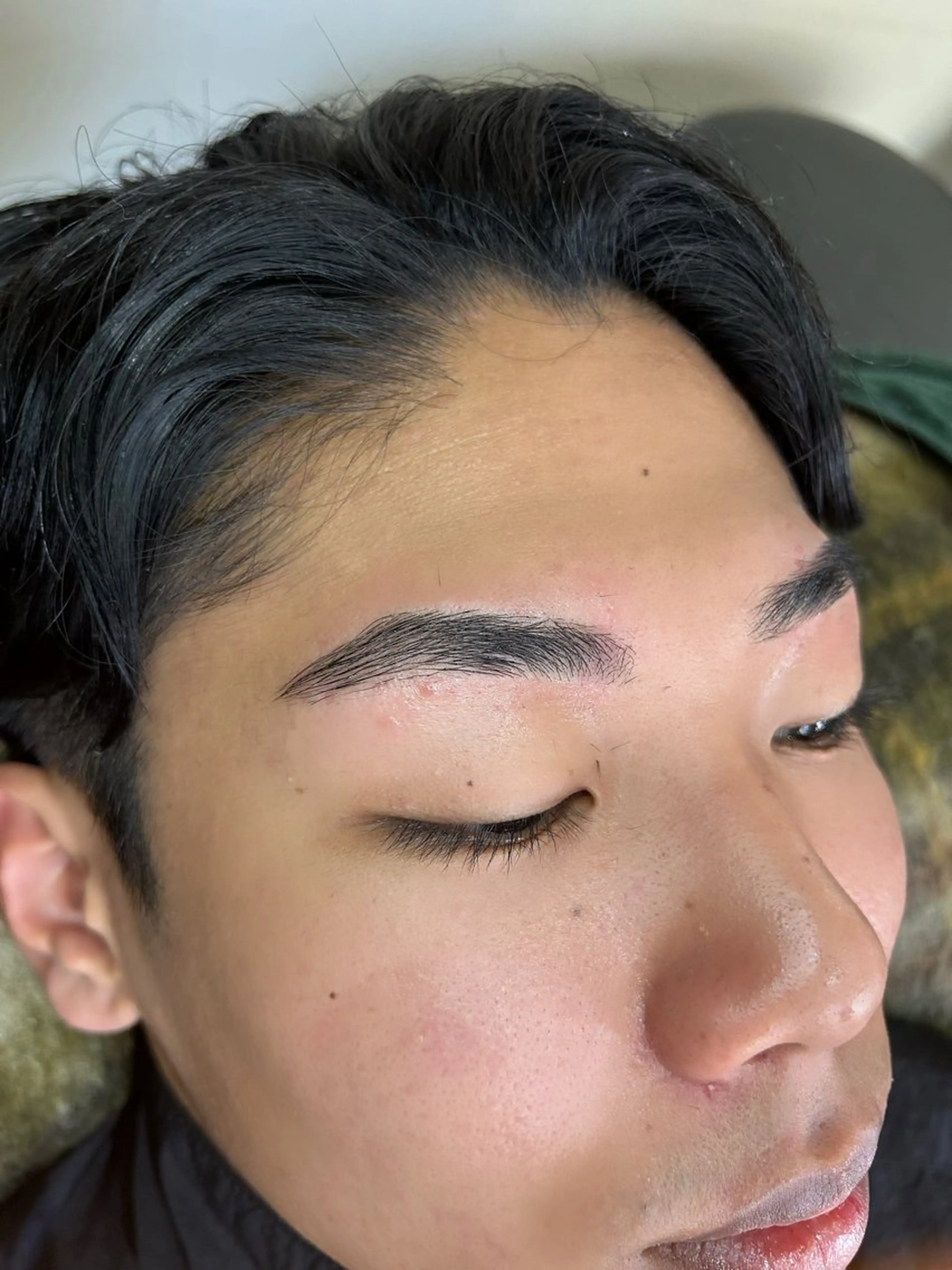 メンズ アイブロウ ワックス脱毛 メンズパーマ眉毛 特化アユム🔥のヘアスタイル