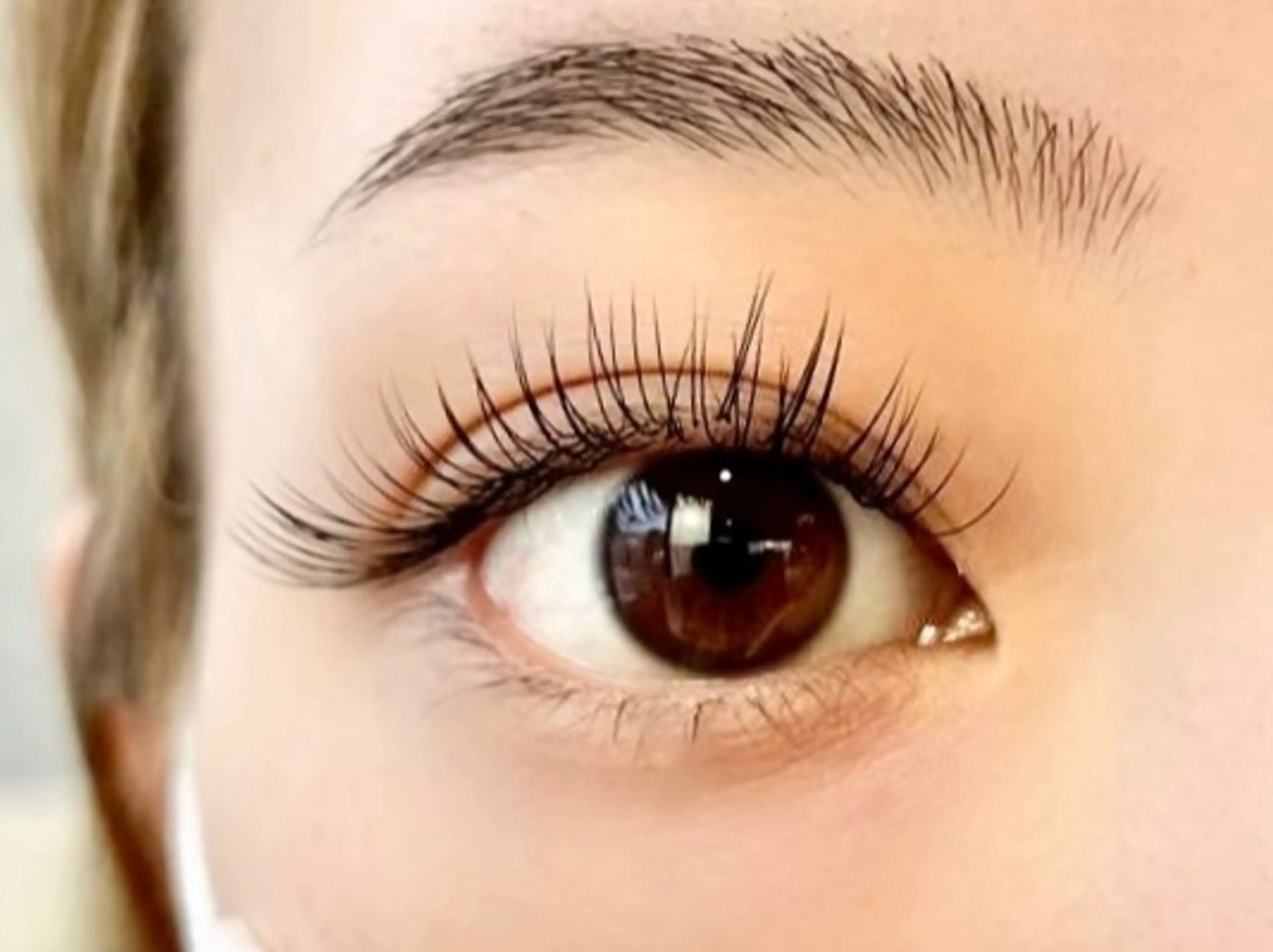 【マツエク】100本👀🎀  高級セーブル毛‪☆(片目50本)           オフ有り➕¥500(➕30分)の写真