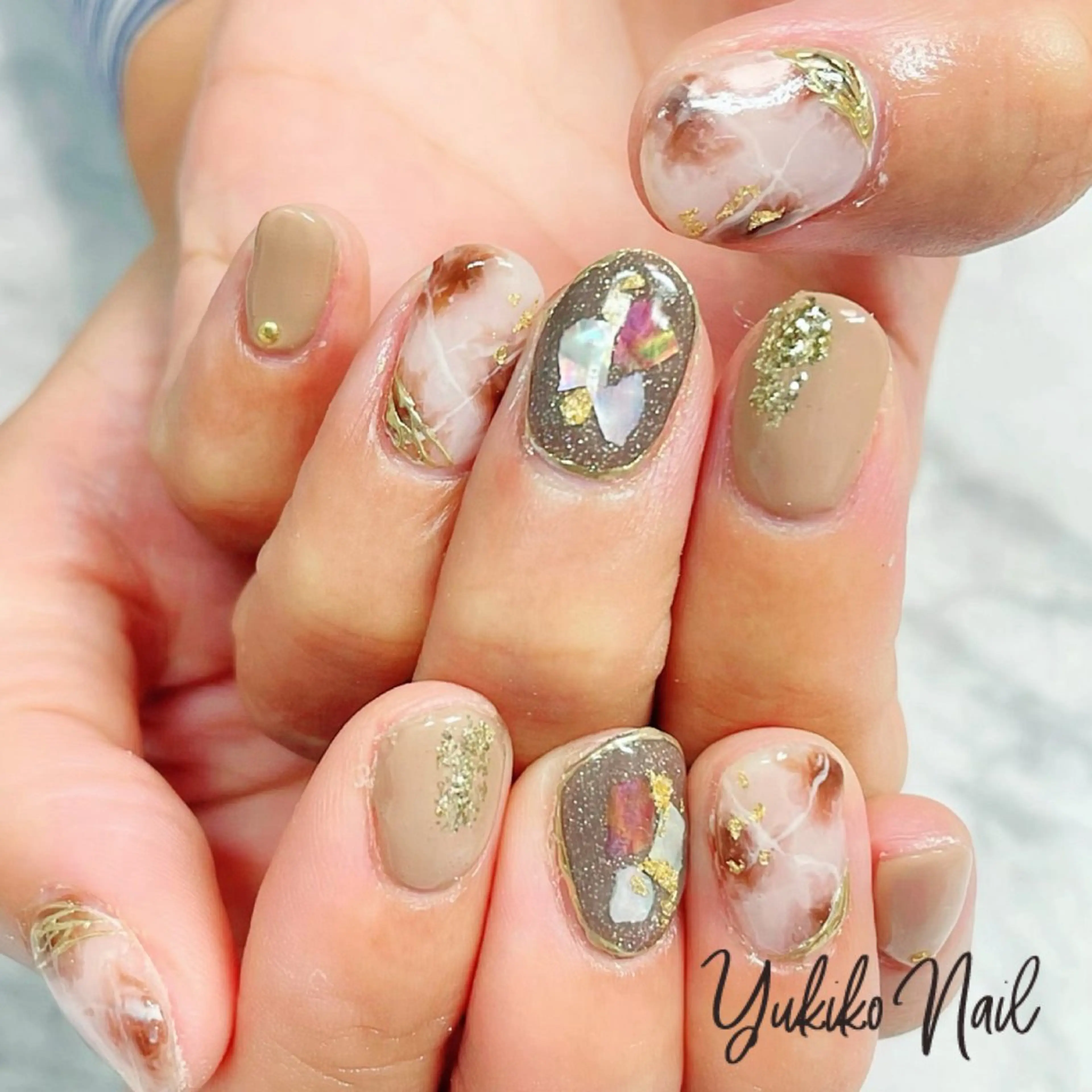 ネイル ブラウン 大理石ネイル(マーブル) ニュアンスネイル ハンドネイル ユキコ ネイルのネイルデザイン