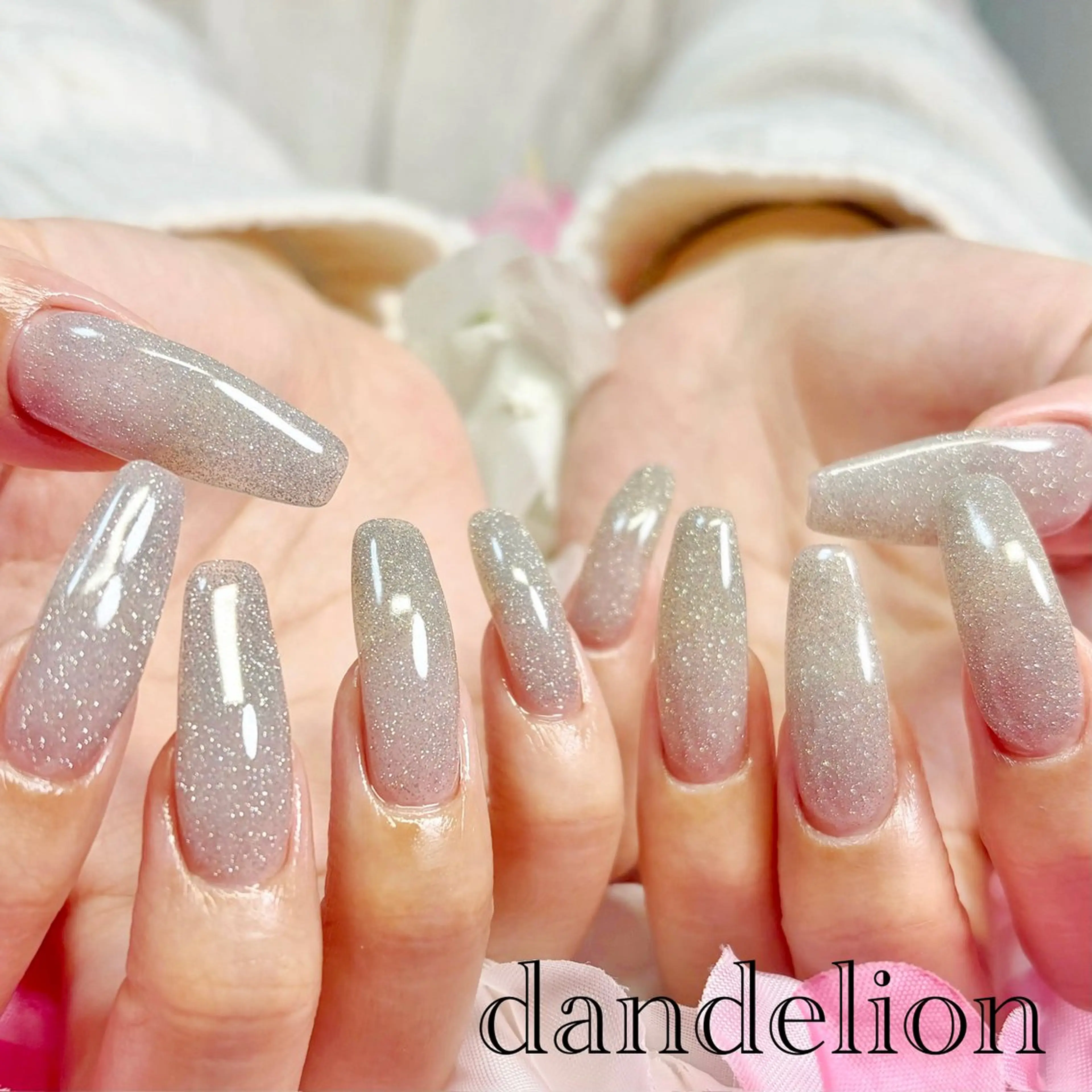 ネイル ハンドネイル ハンドケア dandelion ダンデライオンのネイルデザイン