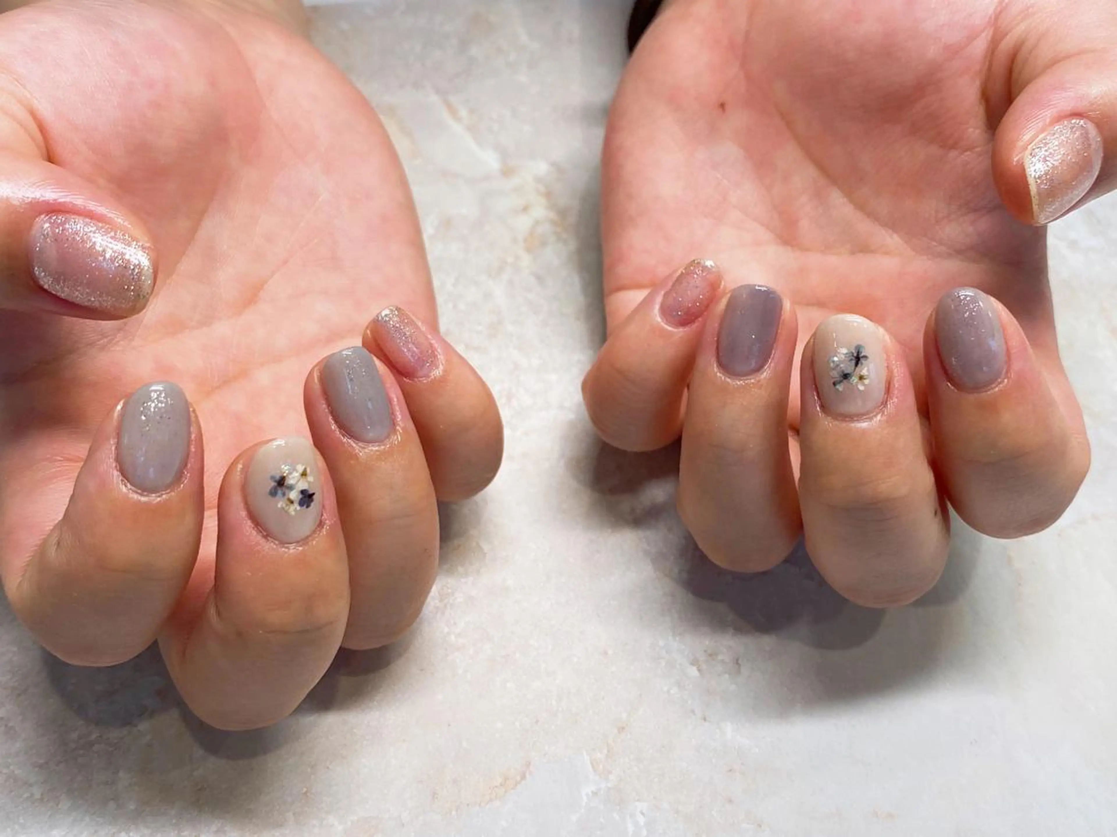 ネイル sofa Ayanaのネイルデザイン