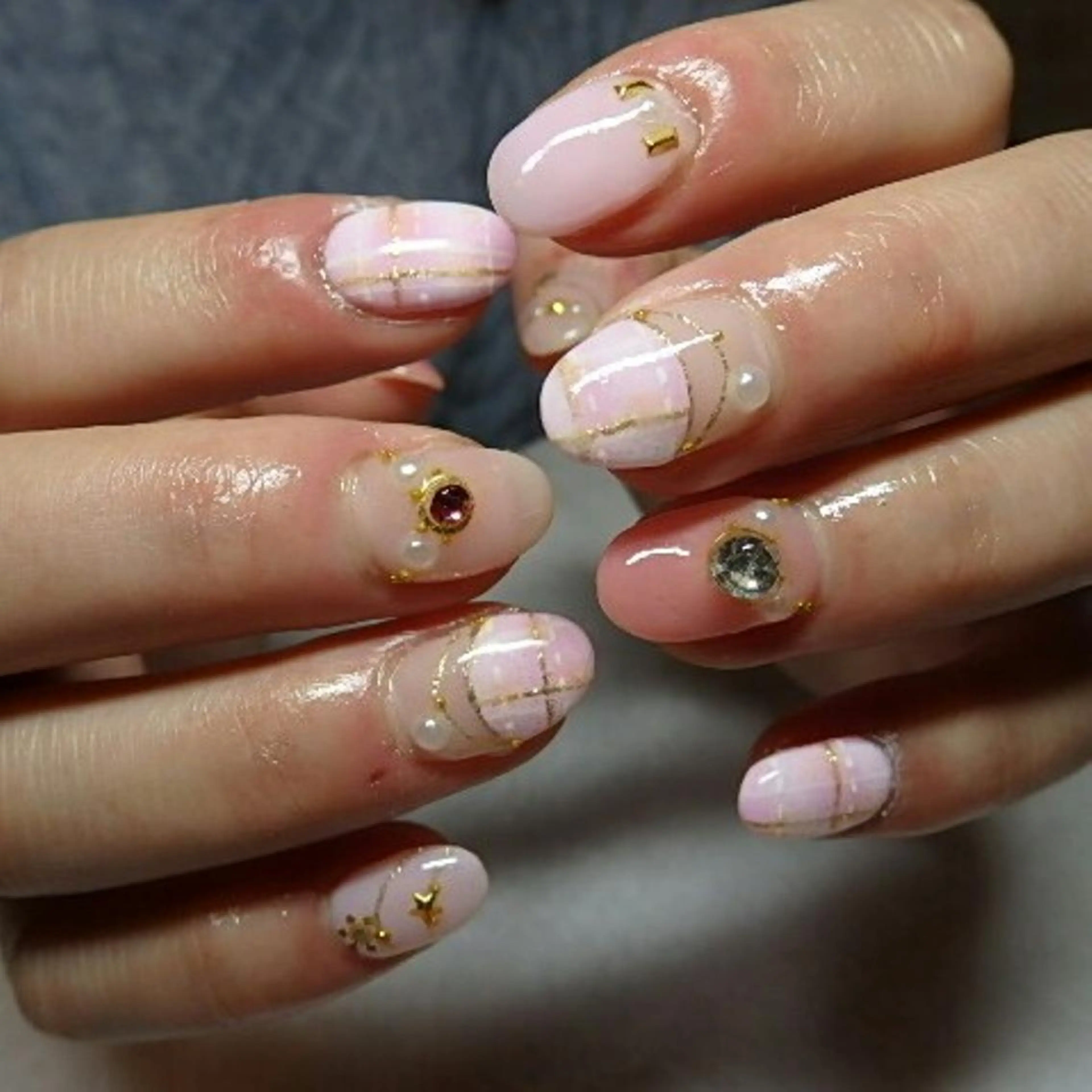 ネイル LAVISH nail salonのヘアスタイル