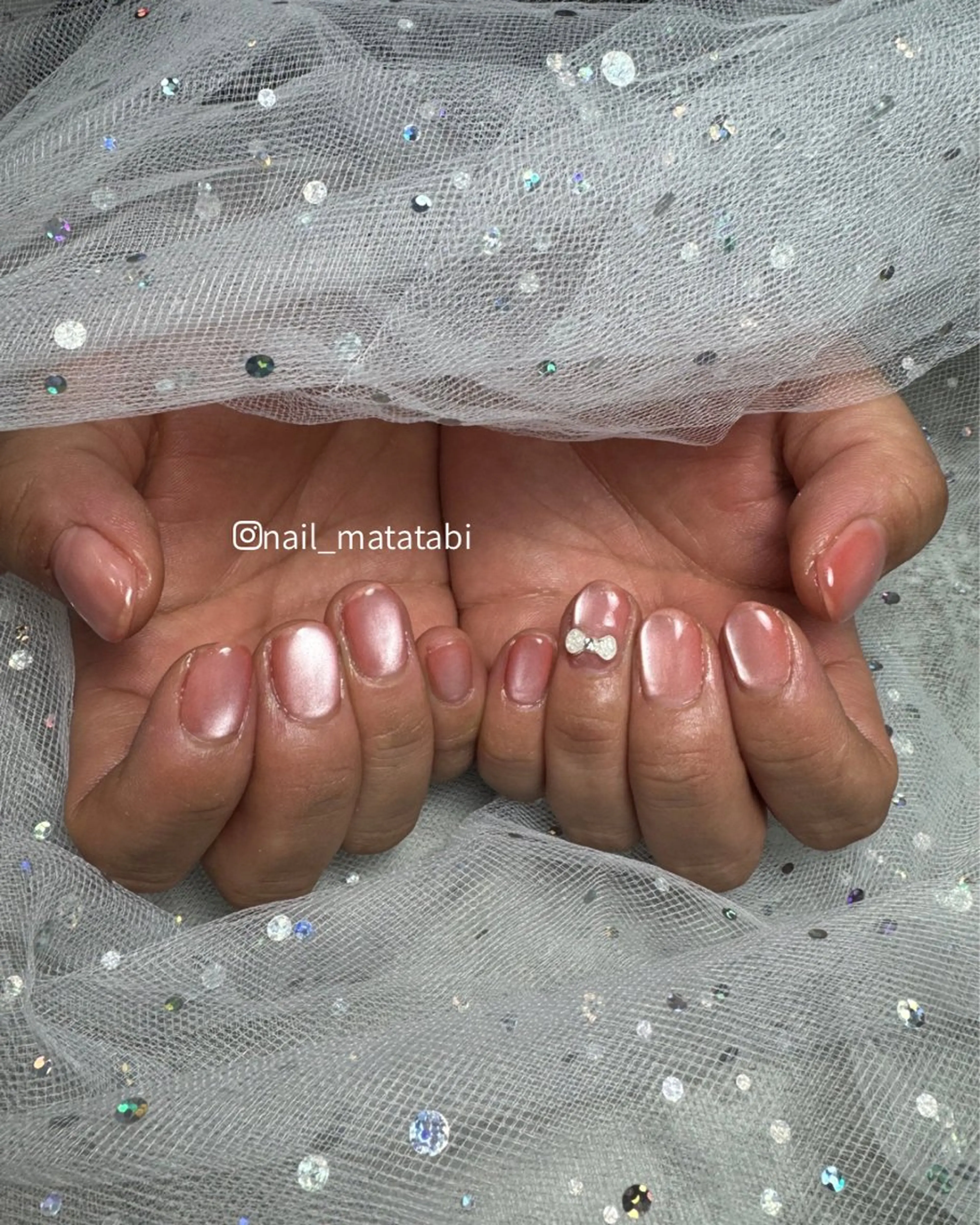 ネイル マグネットネイル リボン ハンドネイル MATATABI. kumiのネイルデザイン