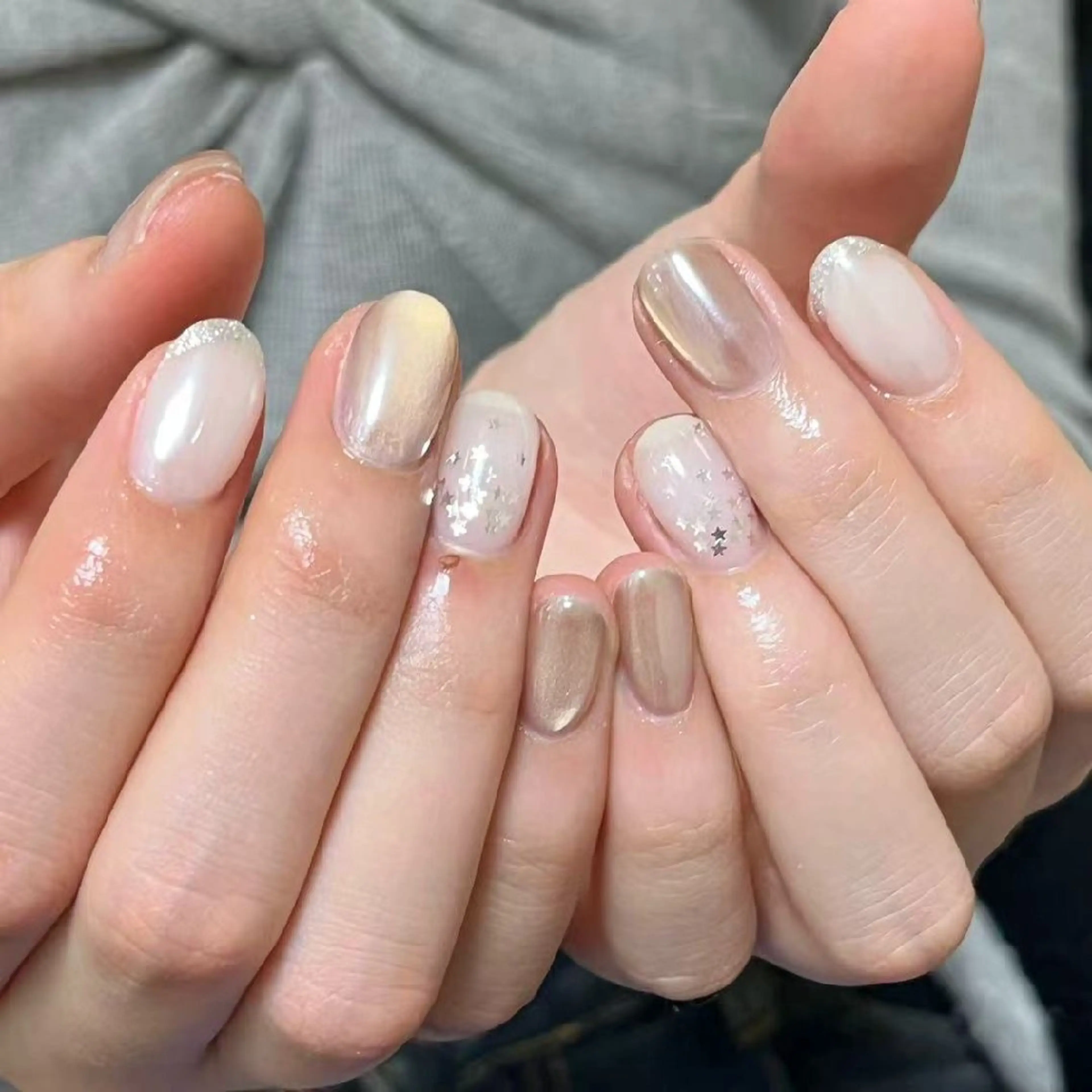 ネイル 氷ネイル・うるうるネイル 韓国ネイル ラメ(グリッター) シンプルネイル ✨モデル募集✨ まつ毛のマツエク・マツパデザイン