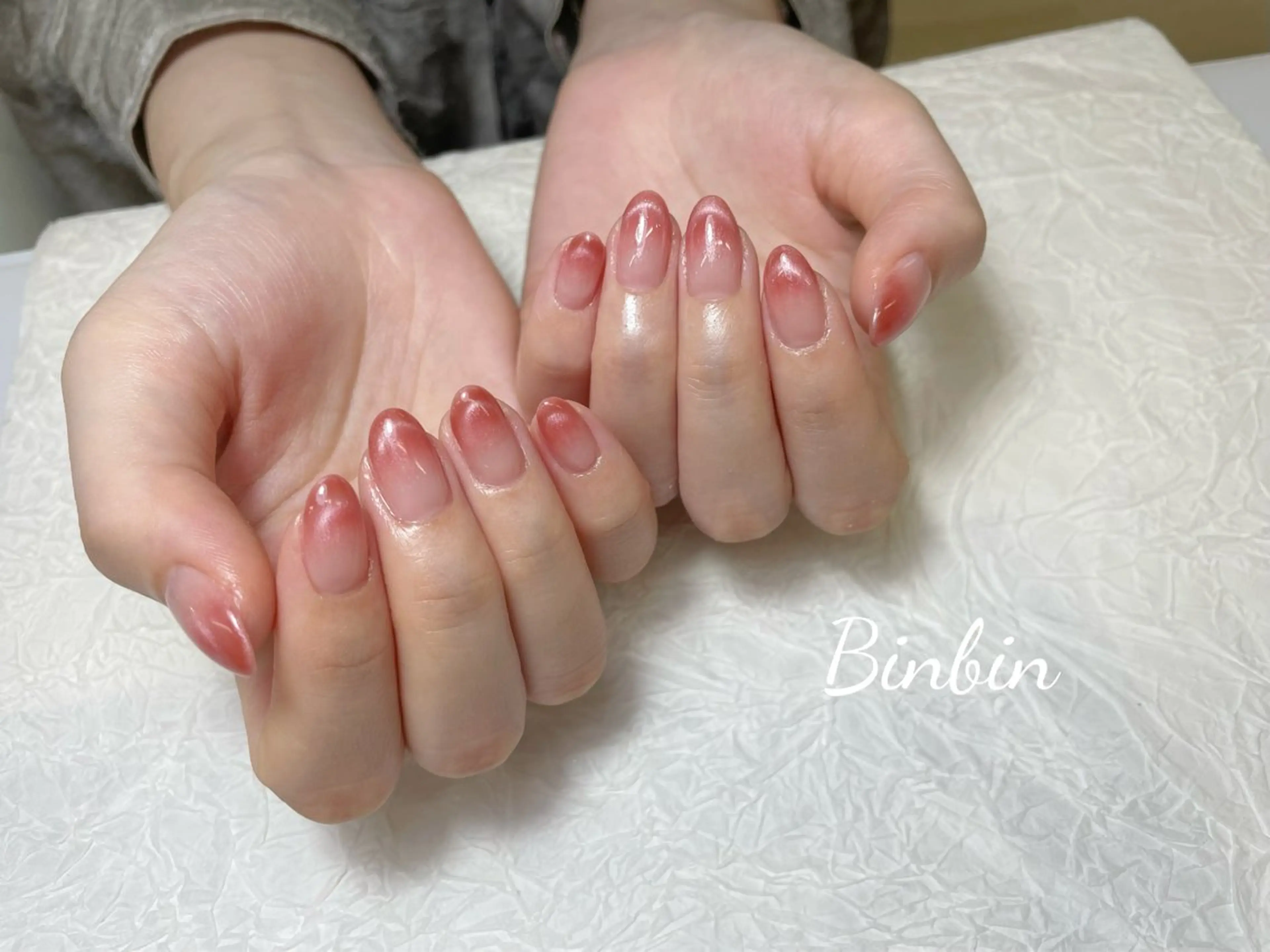 ⭐️マグネット💎グラテーション＆フレンチ✨カラーベース🩷初回オフ無料の写真