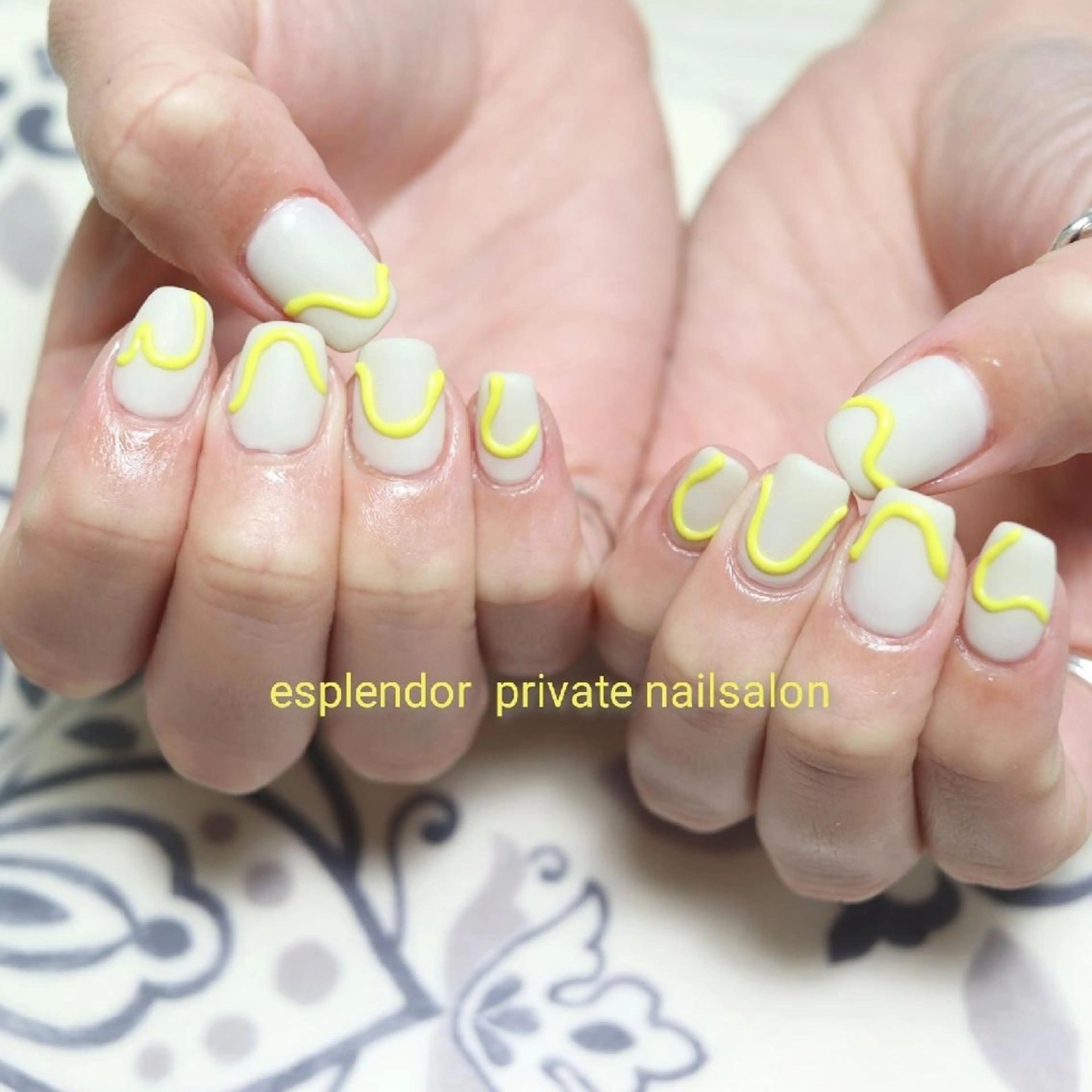 ネイル マットネイル 持ち込み ぷっくりネイル esplendor  エスプレンドル所属・esplendor  エスプレンドルのネイルデザイン