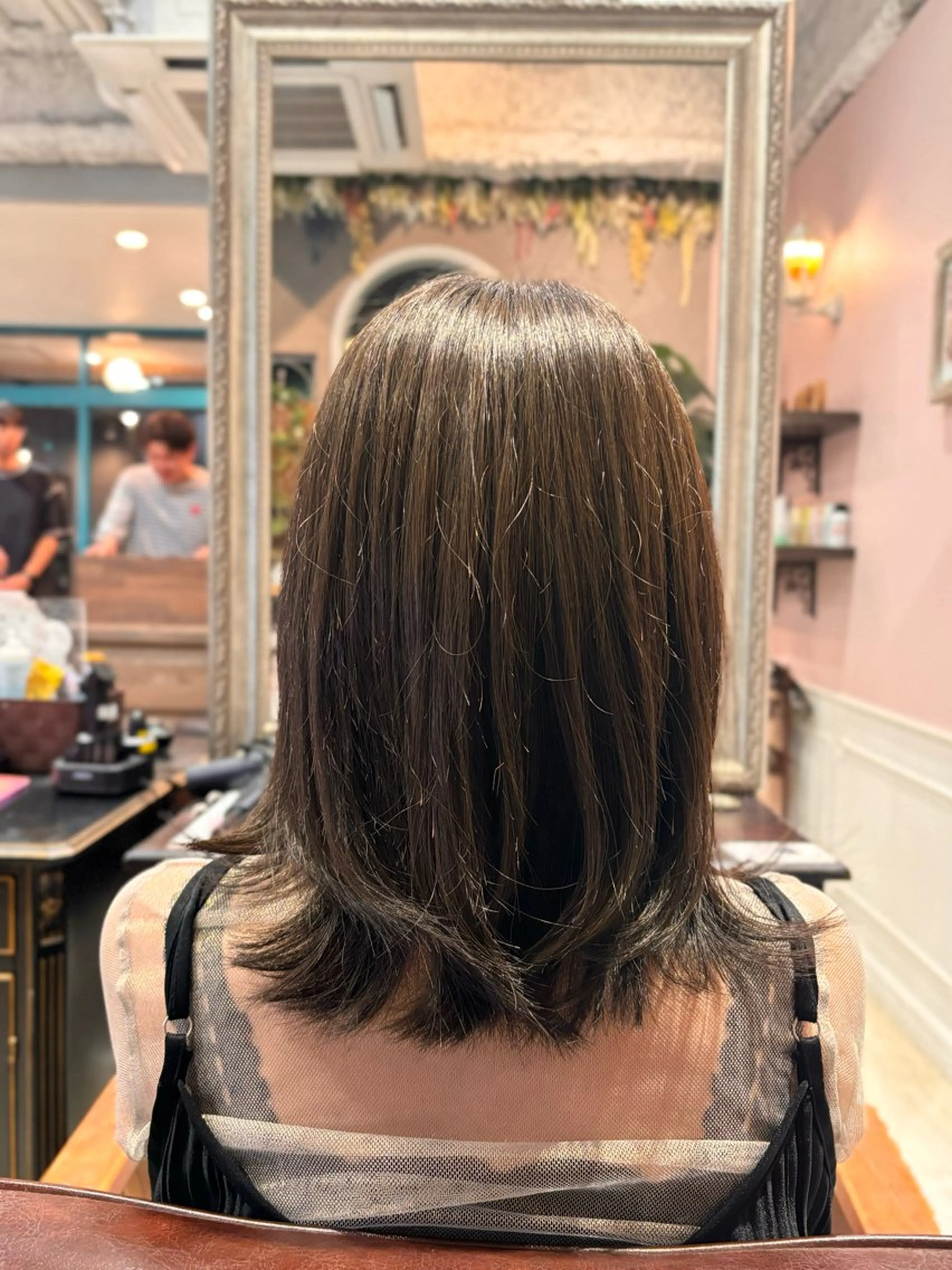 ✨🫣気になる根本だけ🫣✨《リタッチカラー＋AJ 1step トリートメント》の写真