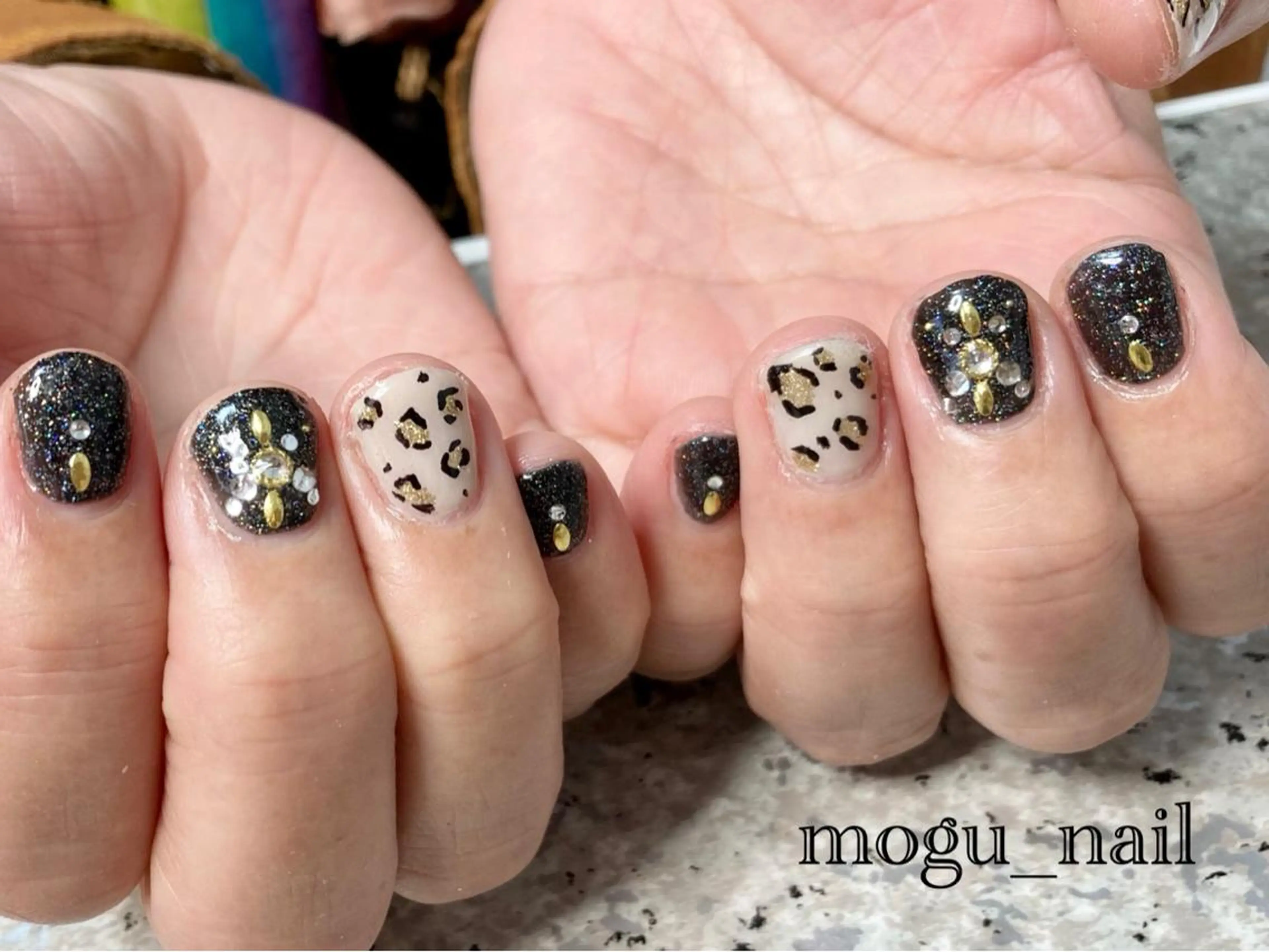 ネイル Mogu_ nailのネイルデザイン