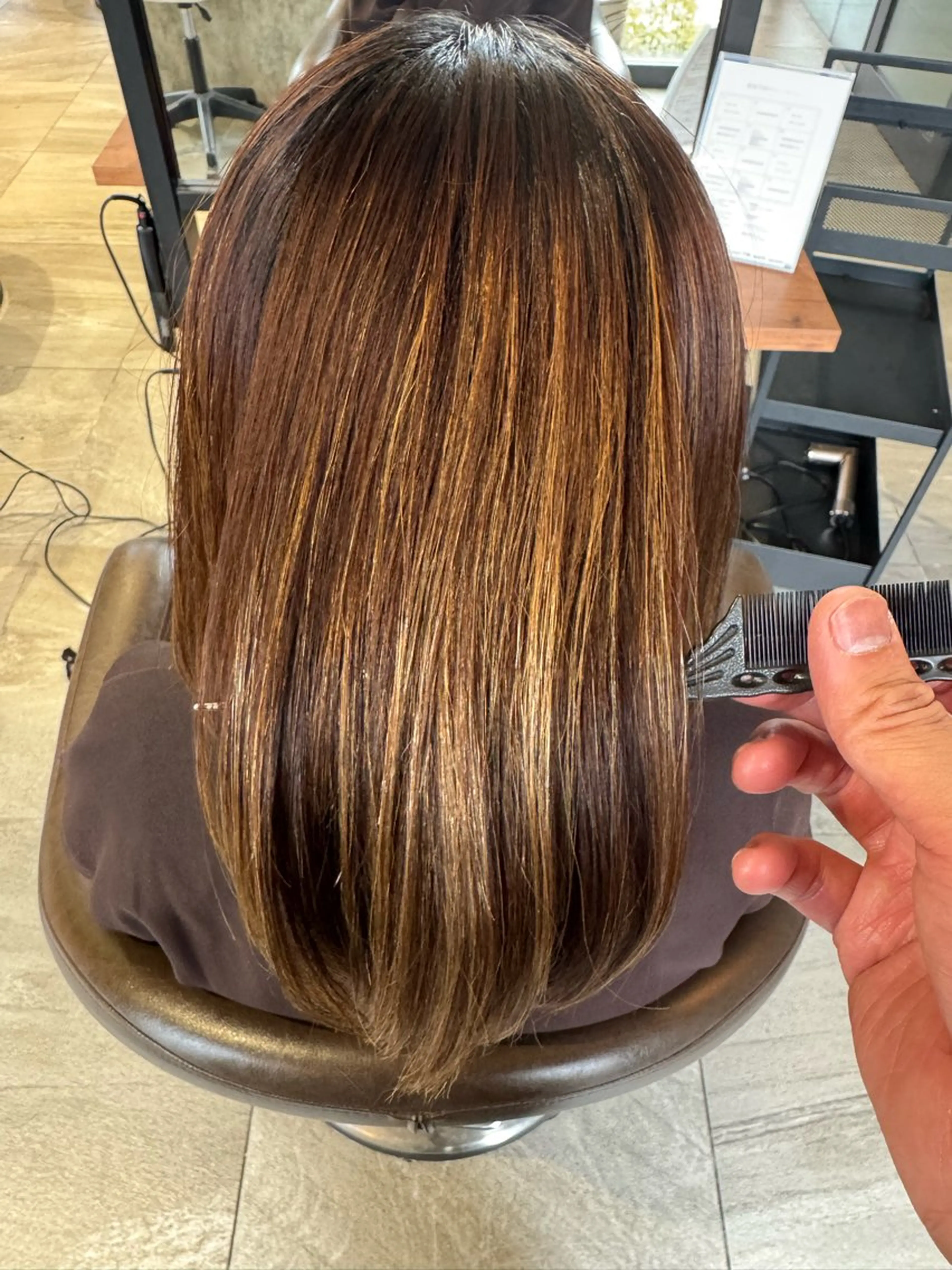 ショート 村松 和磨/ケアブ リーチ/メンズパーマのヘアスタイル