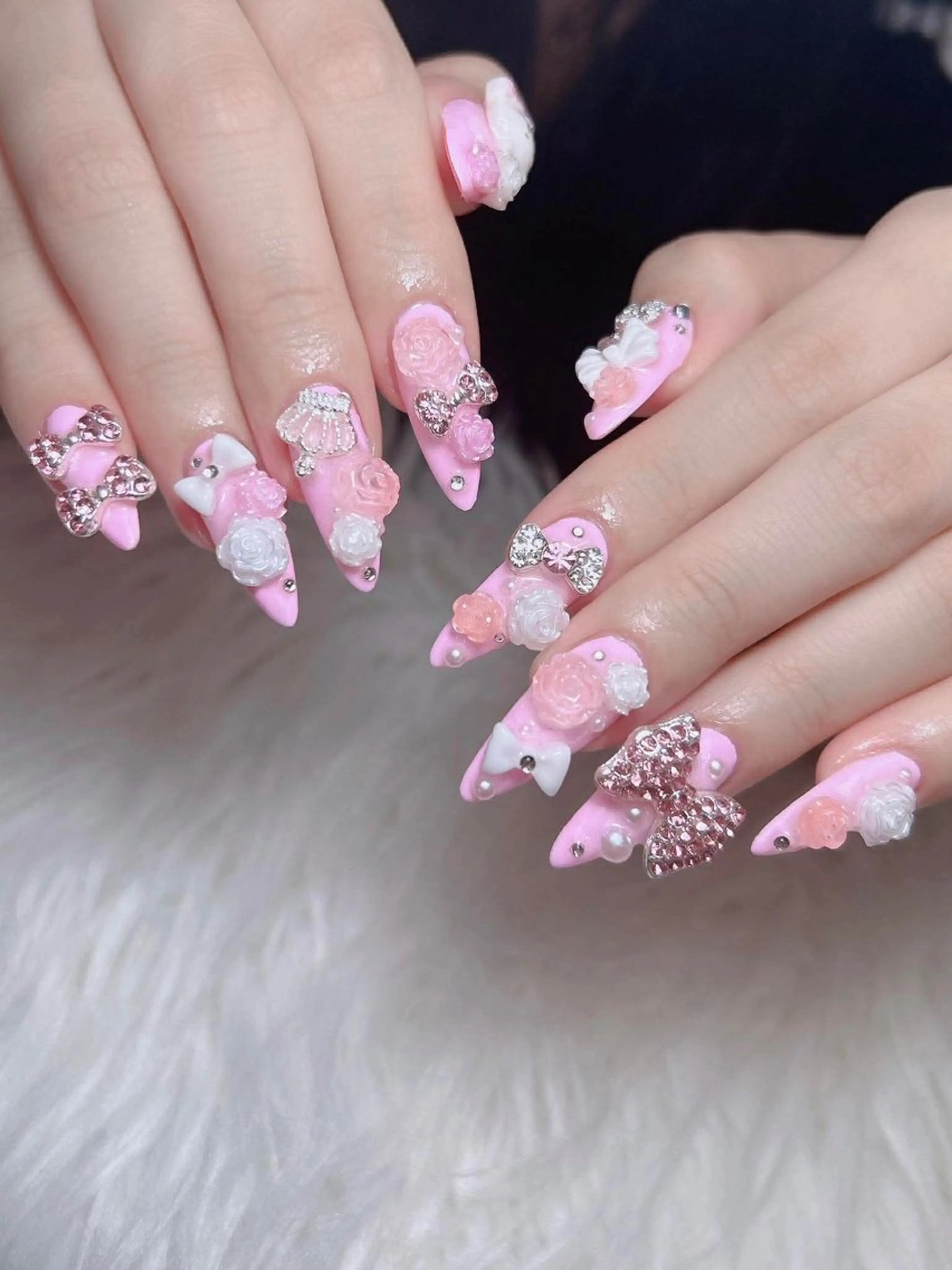 ネイル オーロラネイル チークネイル フットネイル フレンチネイル 韓国ネイル ハンドネイル Lumi Nailのネイルデザイン