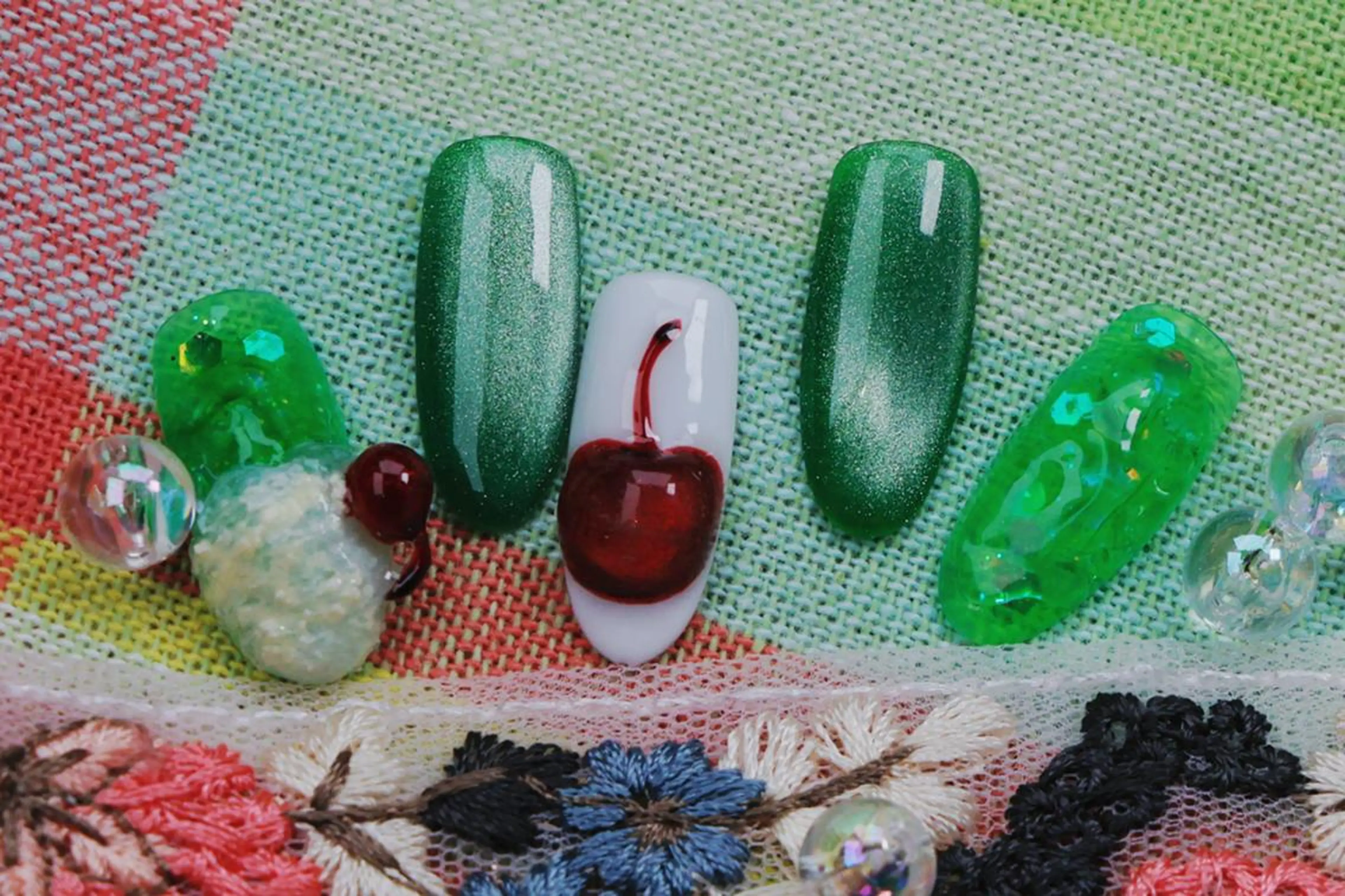 【季節人気デザイン】夏海の花火泡スパークル￥8980の写真