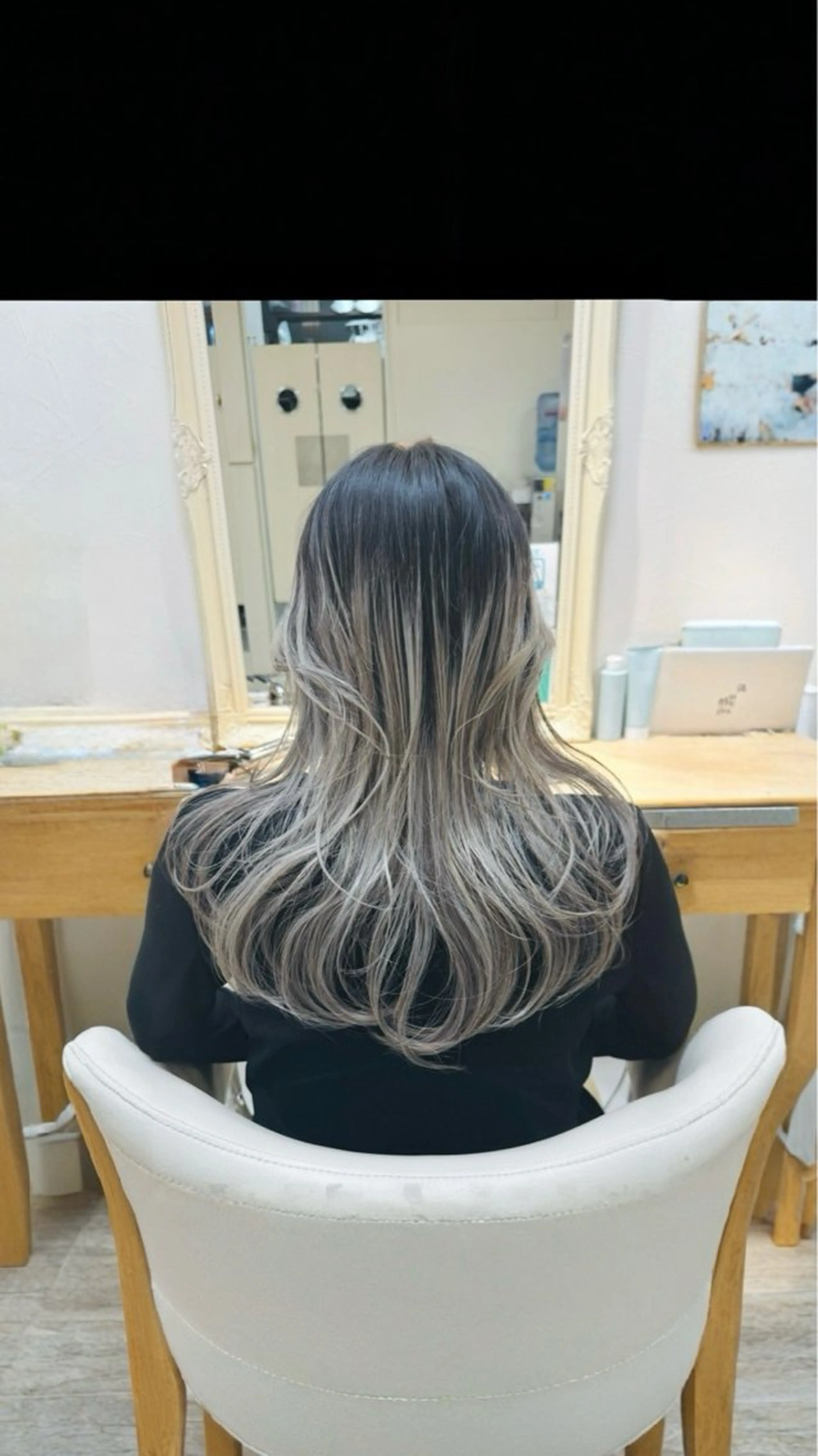 ロング 韓国風ヘア ASH 成嶋秀晟のヘアスタイル