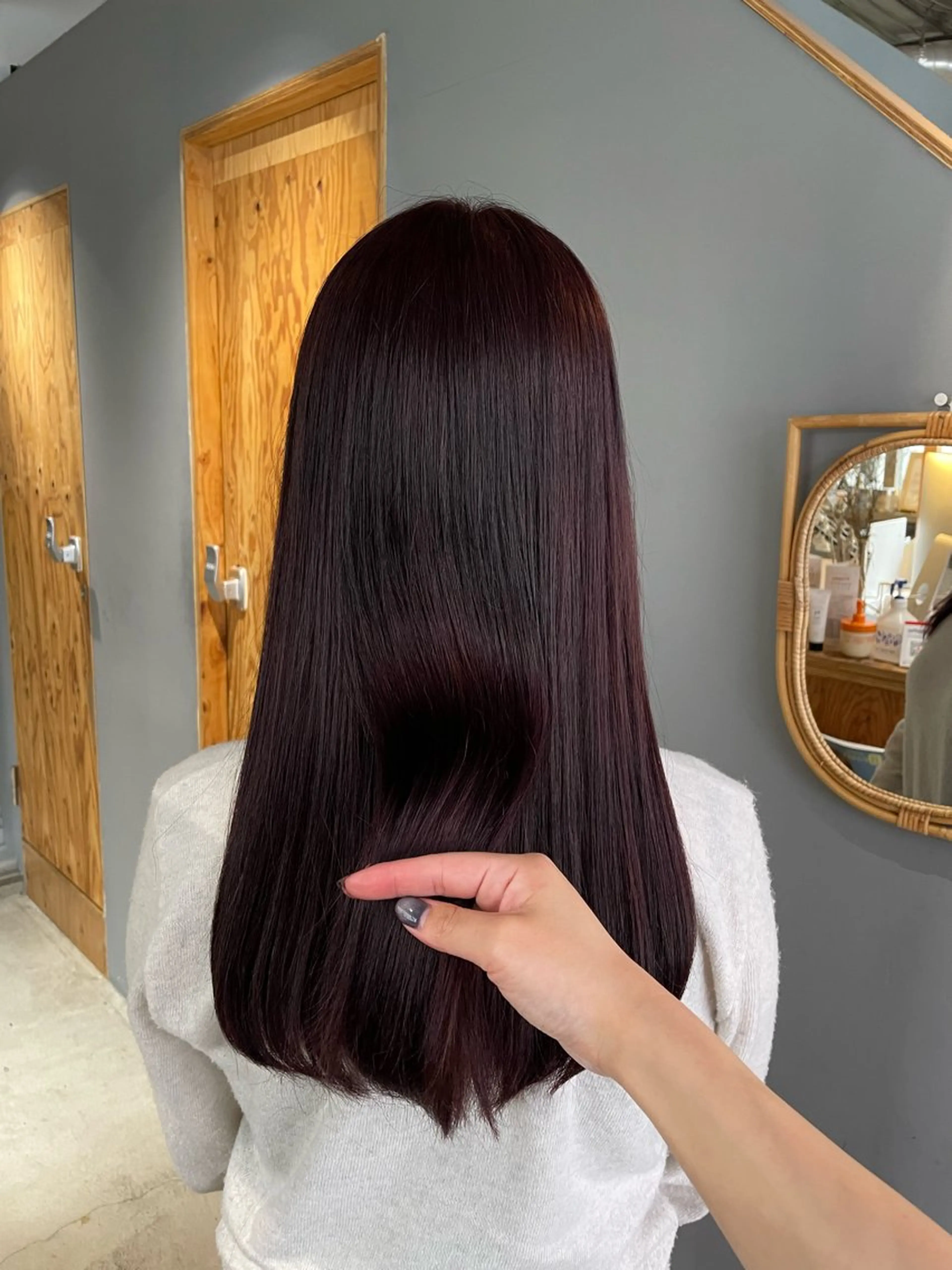 セミロング カラー ブリーチ ブリーチなしカラー ピンクカラー ピンクパープル パープルカラー ヘアカラー トリートメント noa ☪︎のヘアスタイル