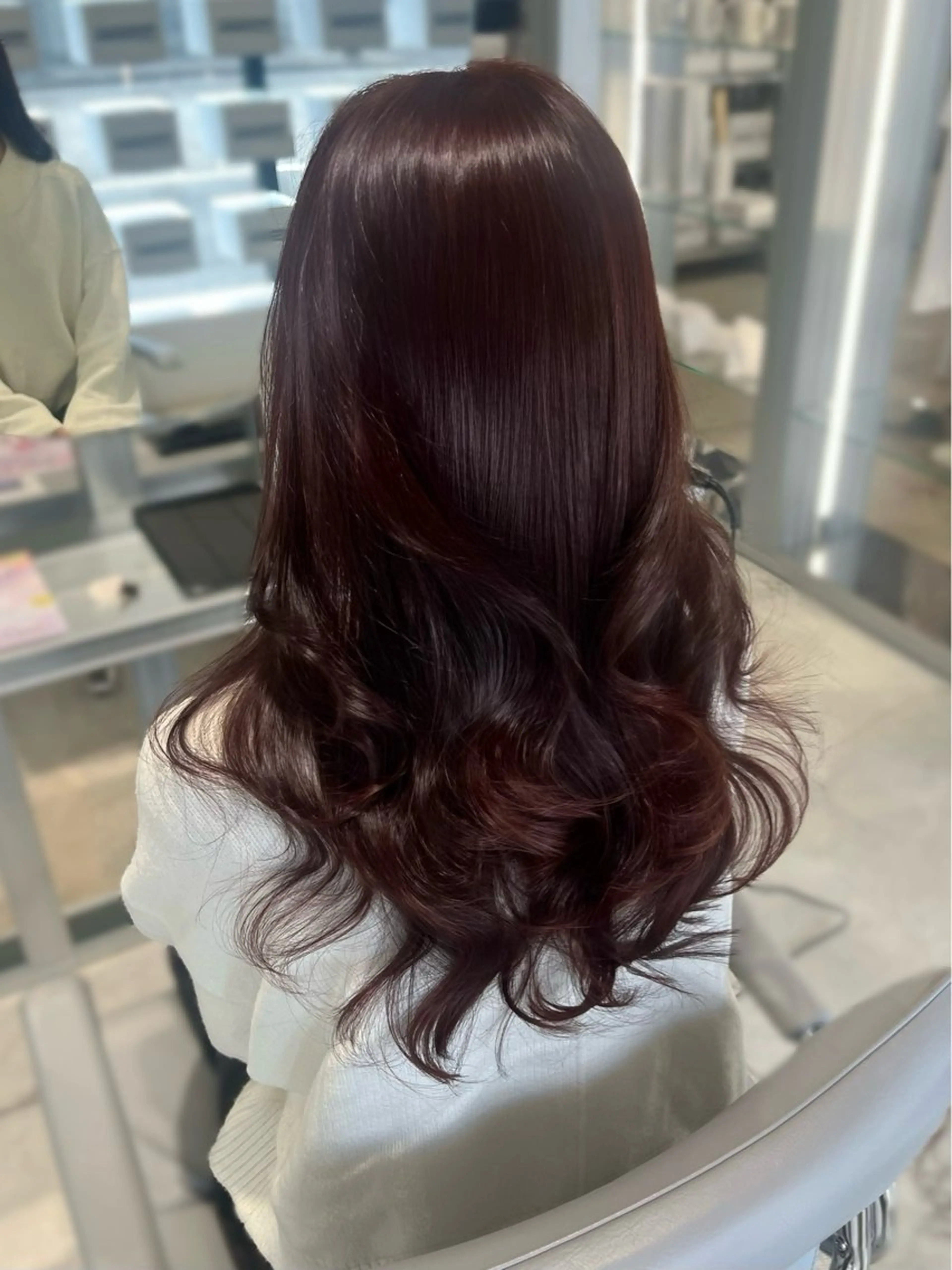 ロング カラー ヘアカラー トリートメント 髙木 由支奈のヘアスタイル